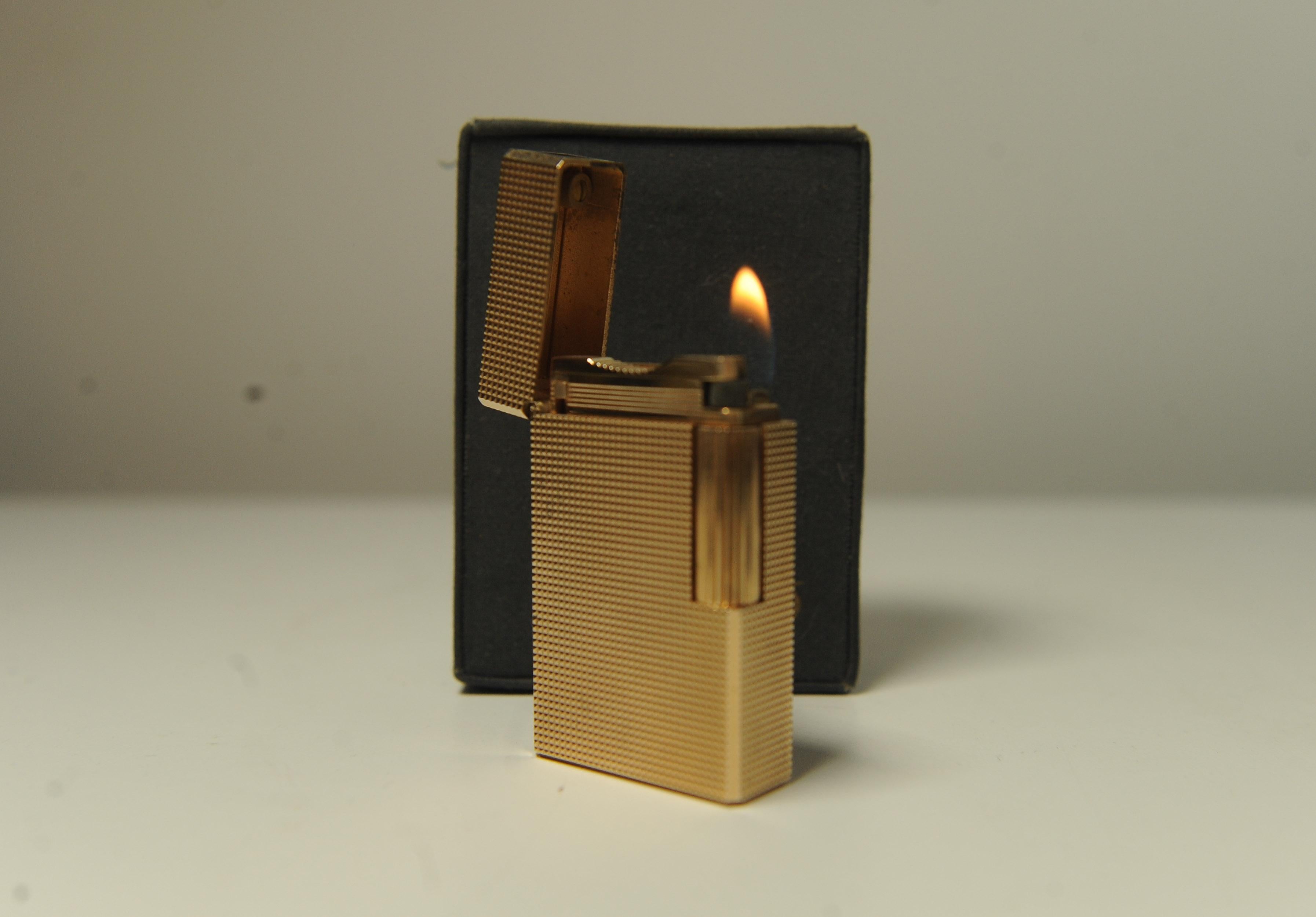 Gold Plated S.T. Dupont Ligne 1  Lighter With DuPont Box en venta 8