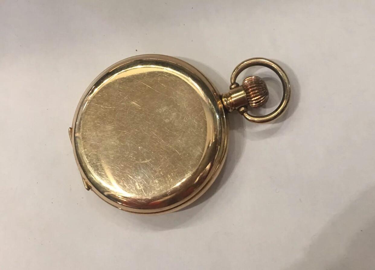 Antique Gold Plated Swiss Made Full Hunter Pocket Watch. 

This beautiful antique 51mm diameter hand winding gold plated watch is in good working condition and it is ticking well. Visible signs of ageing and wear as shown. Please study the images
