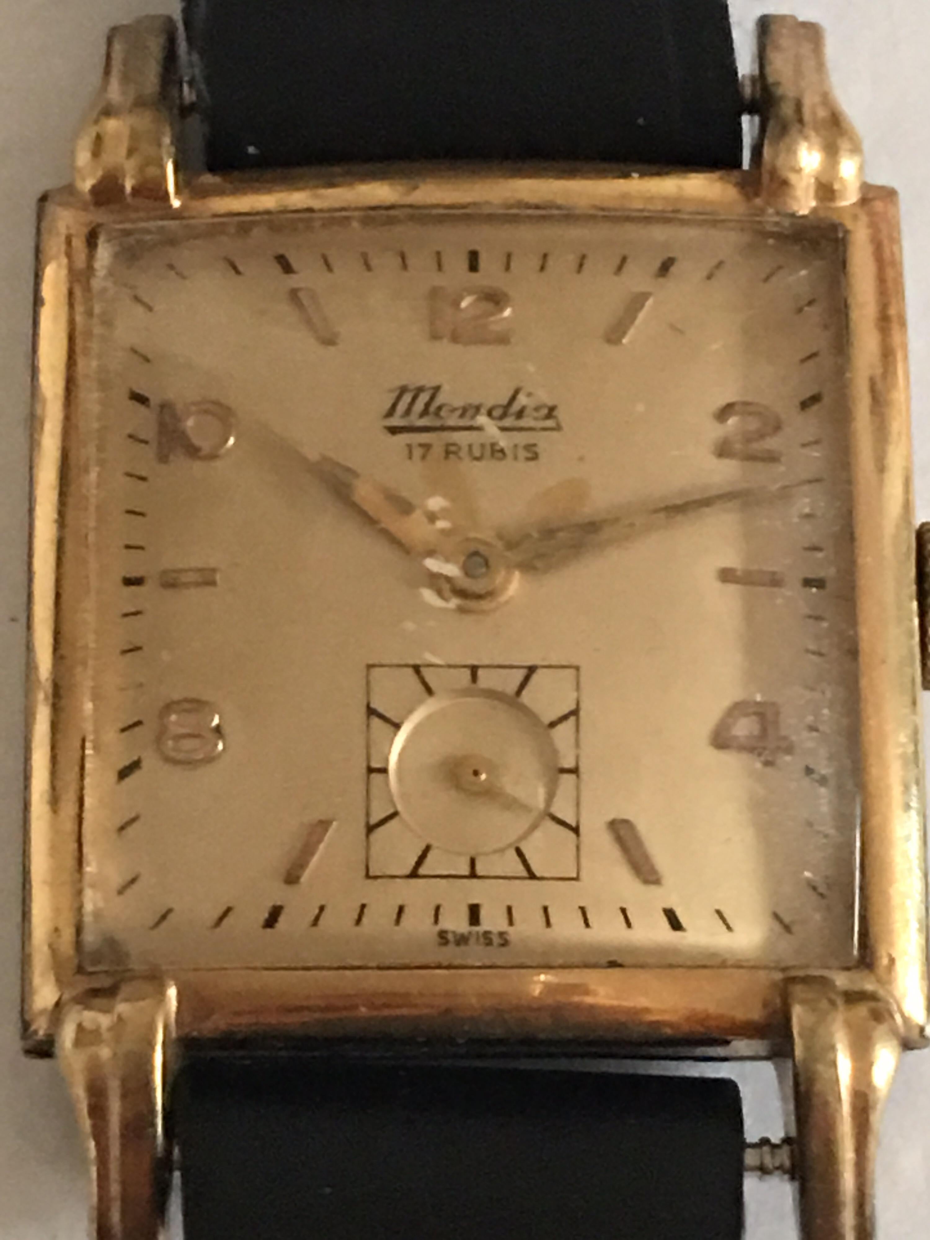 Gold-Plated Vintage 1940s Bulova Watch Co. Wristwatch 6