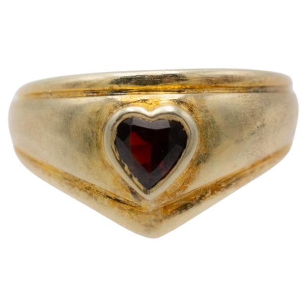 Gold plated vintage signet ring with garnet heart
