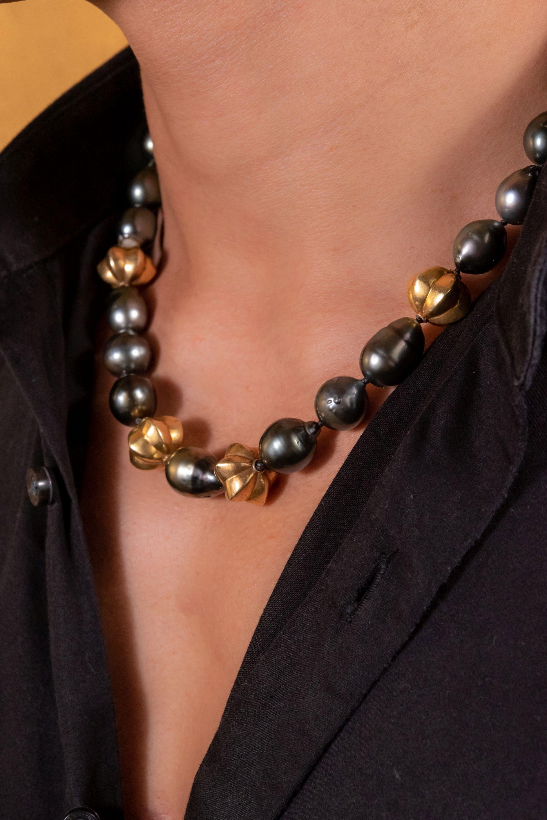 Gold Plated Vintage Star Fruit Beads Tahitian Pearls Beaded Necklace In New Condition For Sale In Singapore, SG