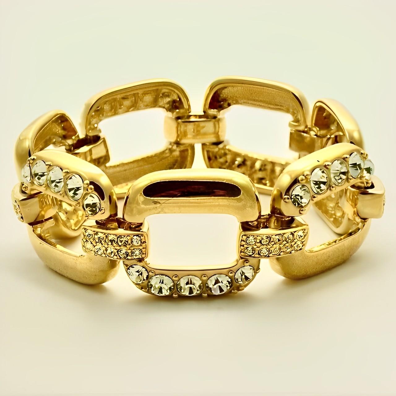 Gold Plated Wide Link Statement Bracelet with Crystals circa 1980s In Good Condition For Sale In London, GB