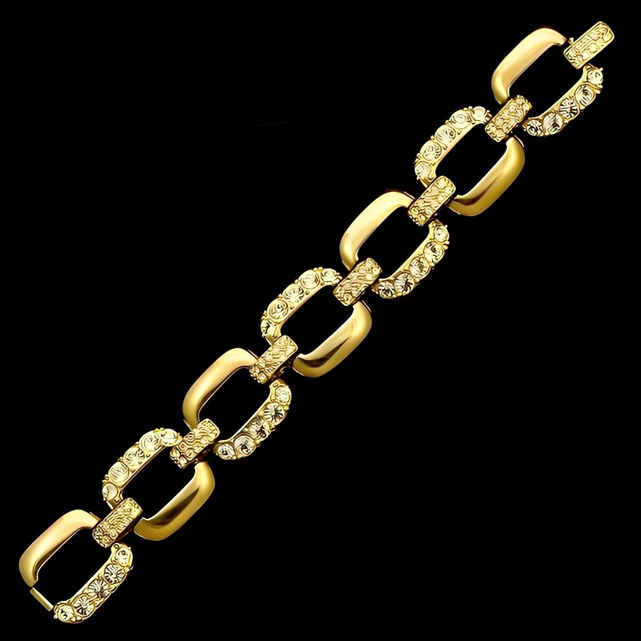 Gold Plated Wide Link Statement Bracelet with Crystals circa 1980s For Sale 2
