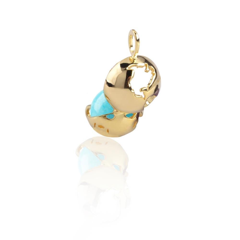 This beautiful and unique Globe Locket with an intricate design that illustrates all the countries of the world encapsulates the essence of all the precious gifts the Earth has for us. Its delicate design lets you place inside a Turquoise stone,