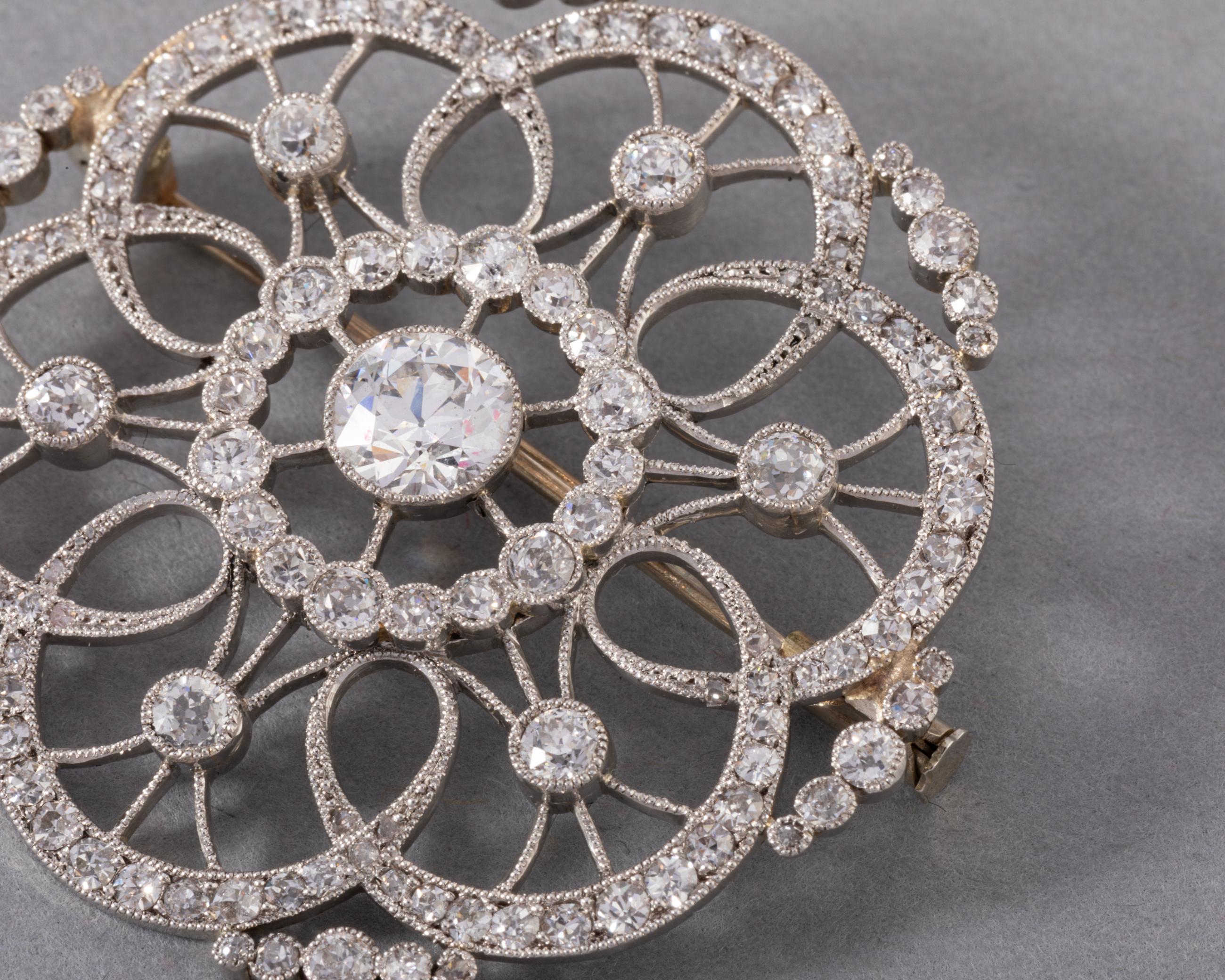 Women's Gold Platinum and 3.5 Carats Diamonds French Belle Epoque Brooch For Sale
