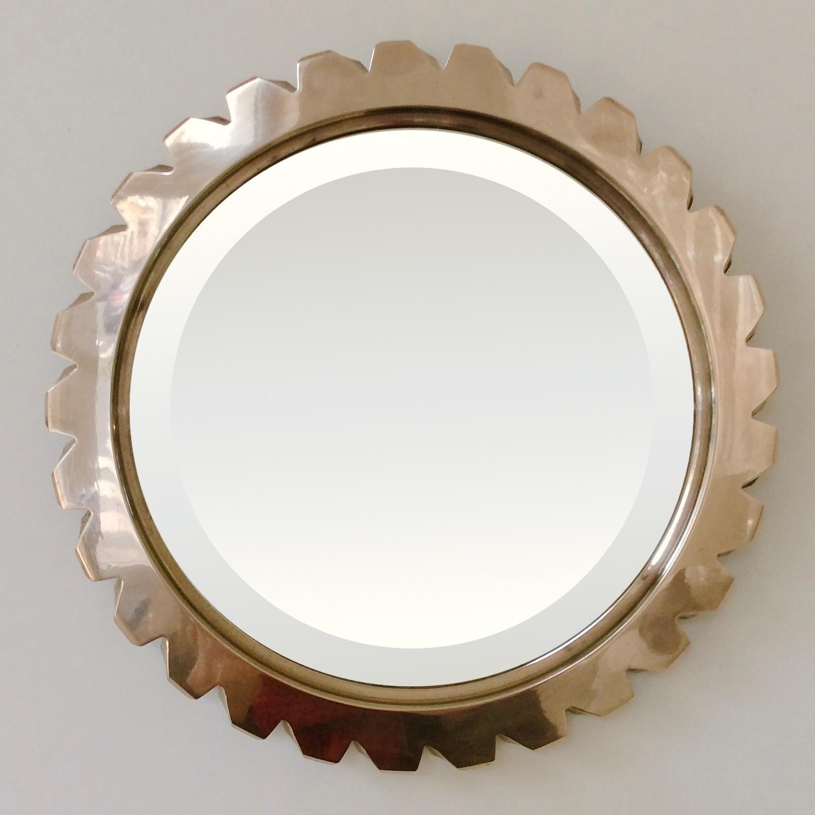 Nice quality Mid-century wall mirror, circa 1970, France.
Polished gold bronze, original mirror.
Dimensions: 26 cm diameter, 2 cm D.
All purchases are covered by our Buyer Protection Guarantee.
This item can be returned within 7 days of