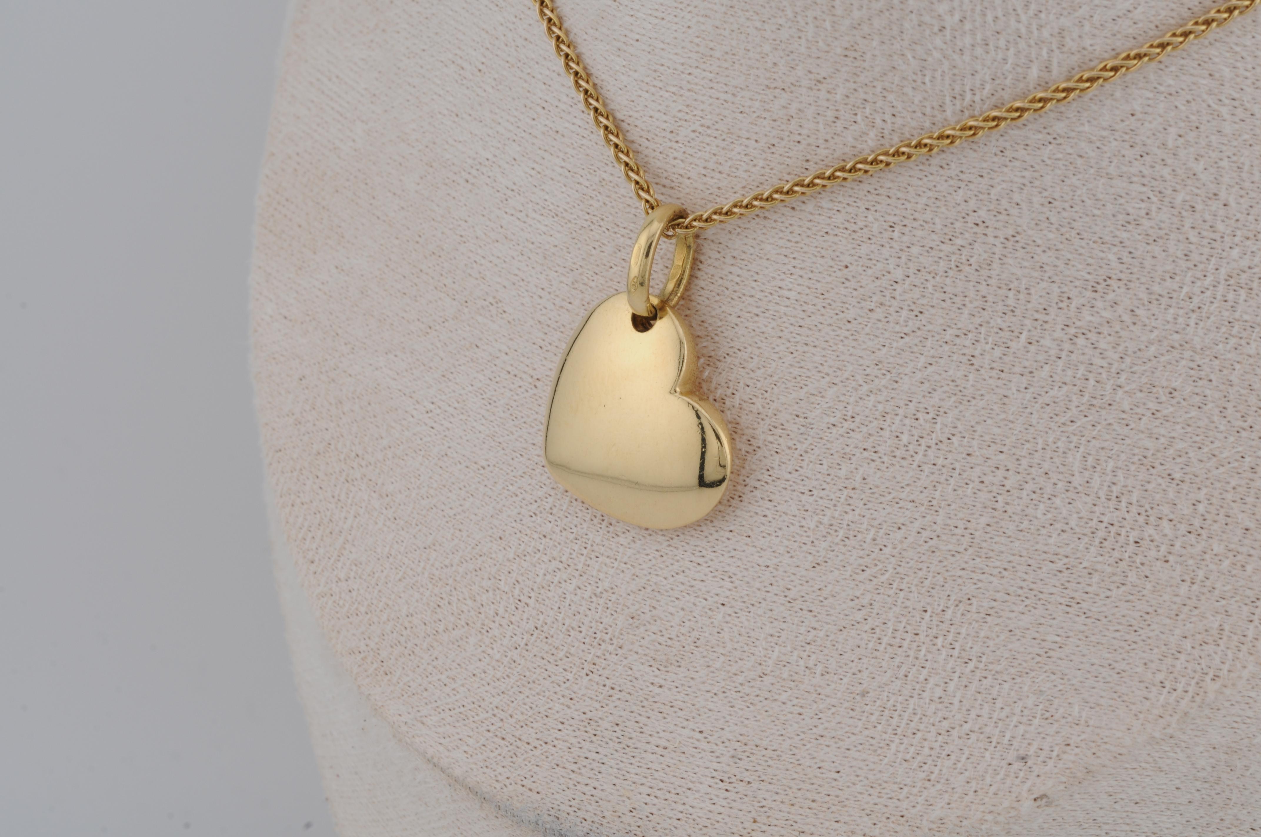 Pomellato Pendentif cœur en or jaune 18 carats en vente 6