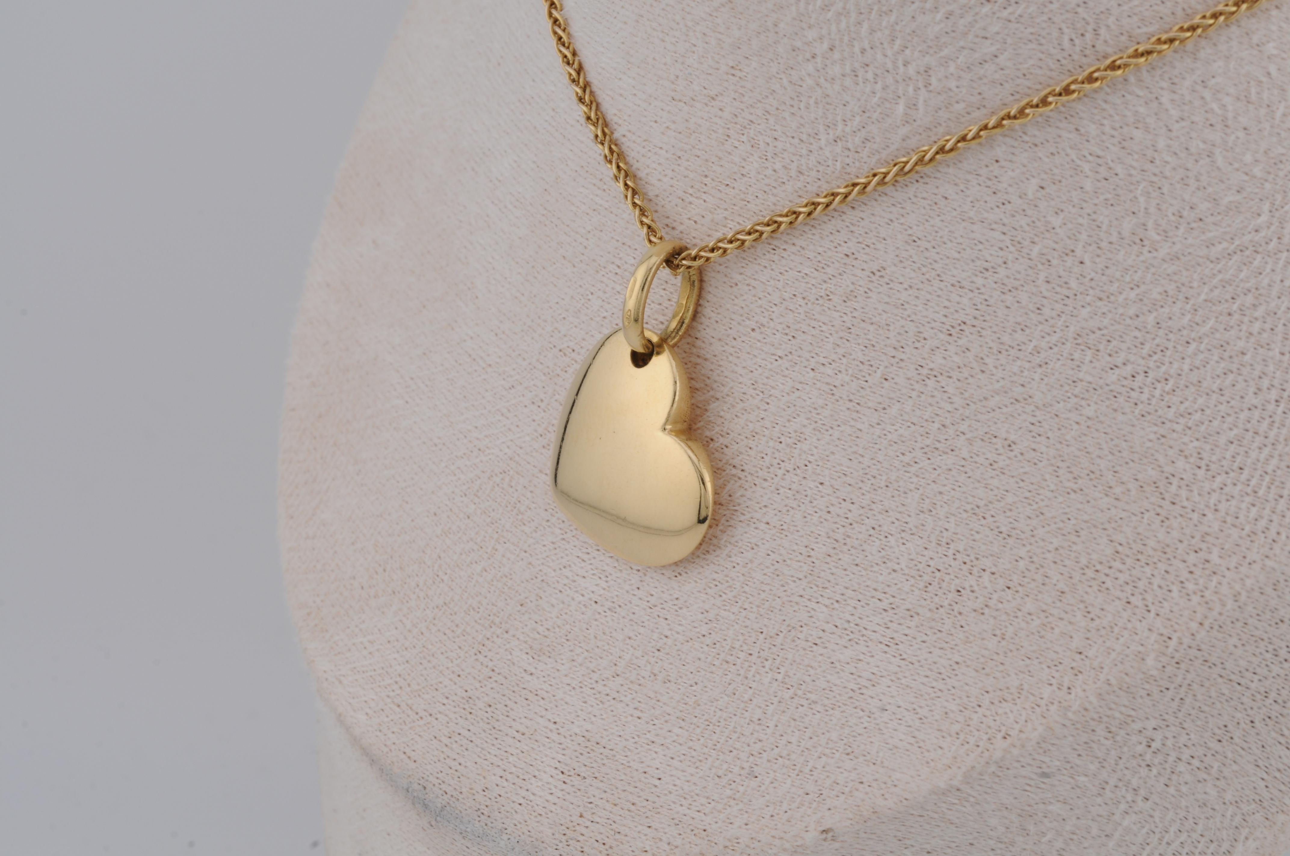 Pomellato Pendentif cœur en or jaune 18 carats Unisexe en vente