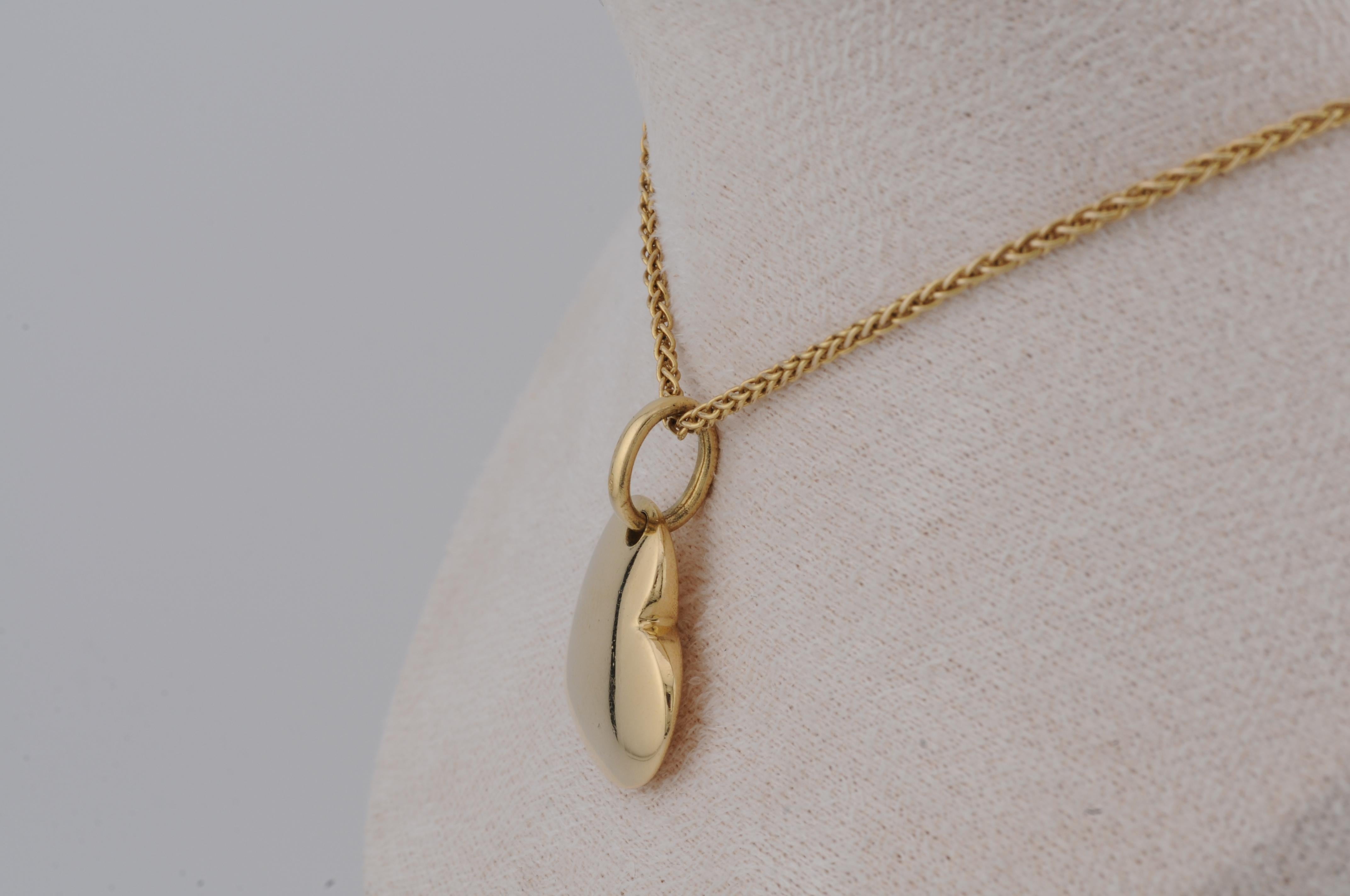 Pomellato Pendentif cœur en or jaune 18 carats en vente 2