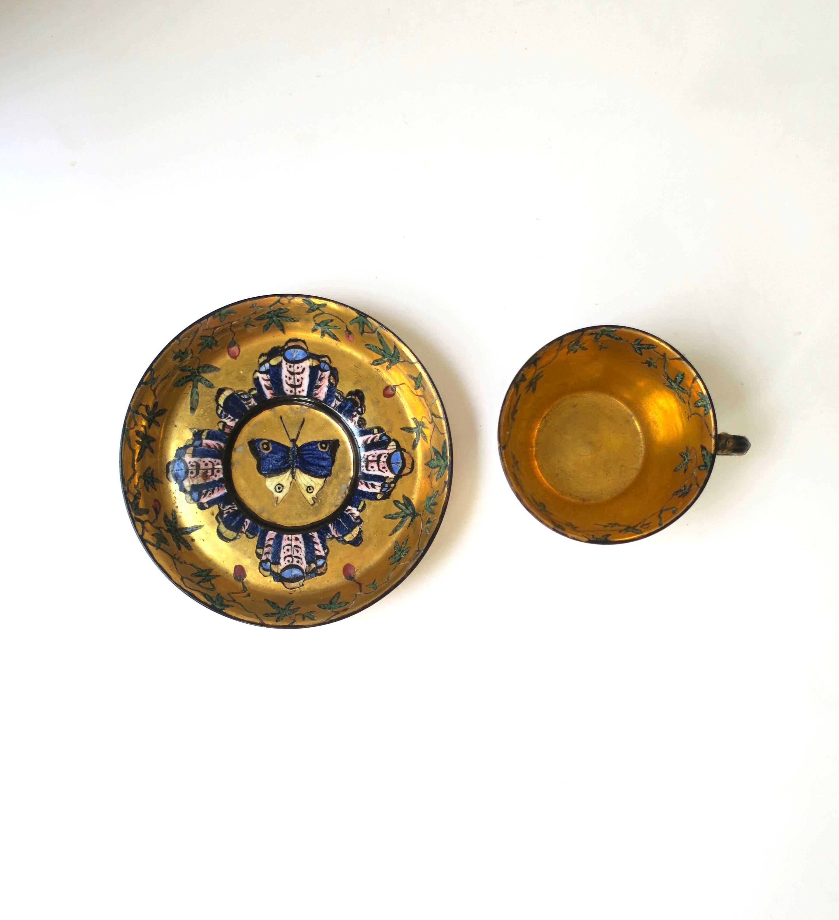 Gold Porcelain Coffee or Tea Cup and Saucer with Butterfly Design In Good Condition For Sale In New York, NY