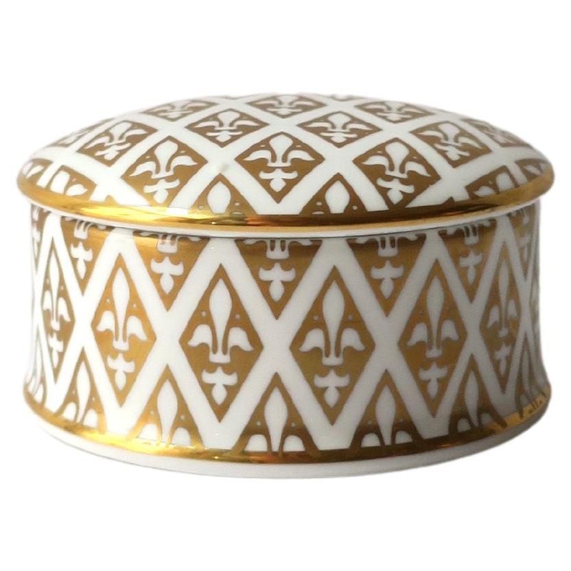 Gold Porcelain Jewelry Box Fleur de lis For Sale