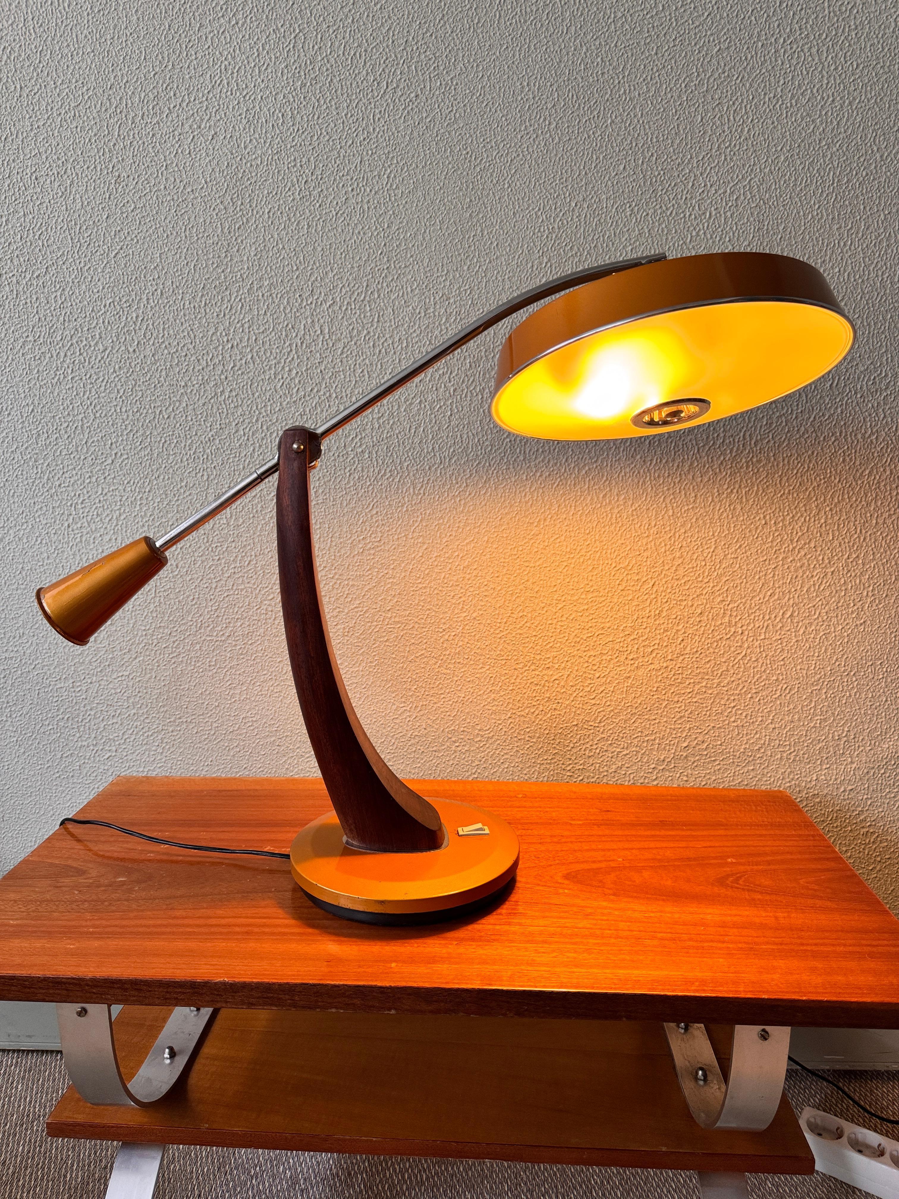 Lampe de bureau Presidente « Pendulum », de Luis Perez de la Oliva pour Fase, 1963 en vente 2