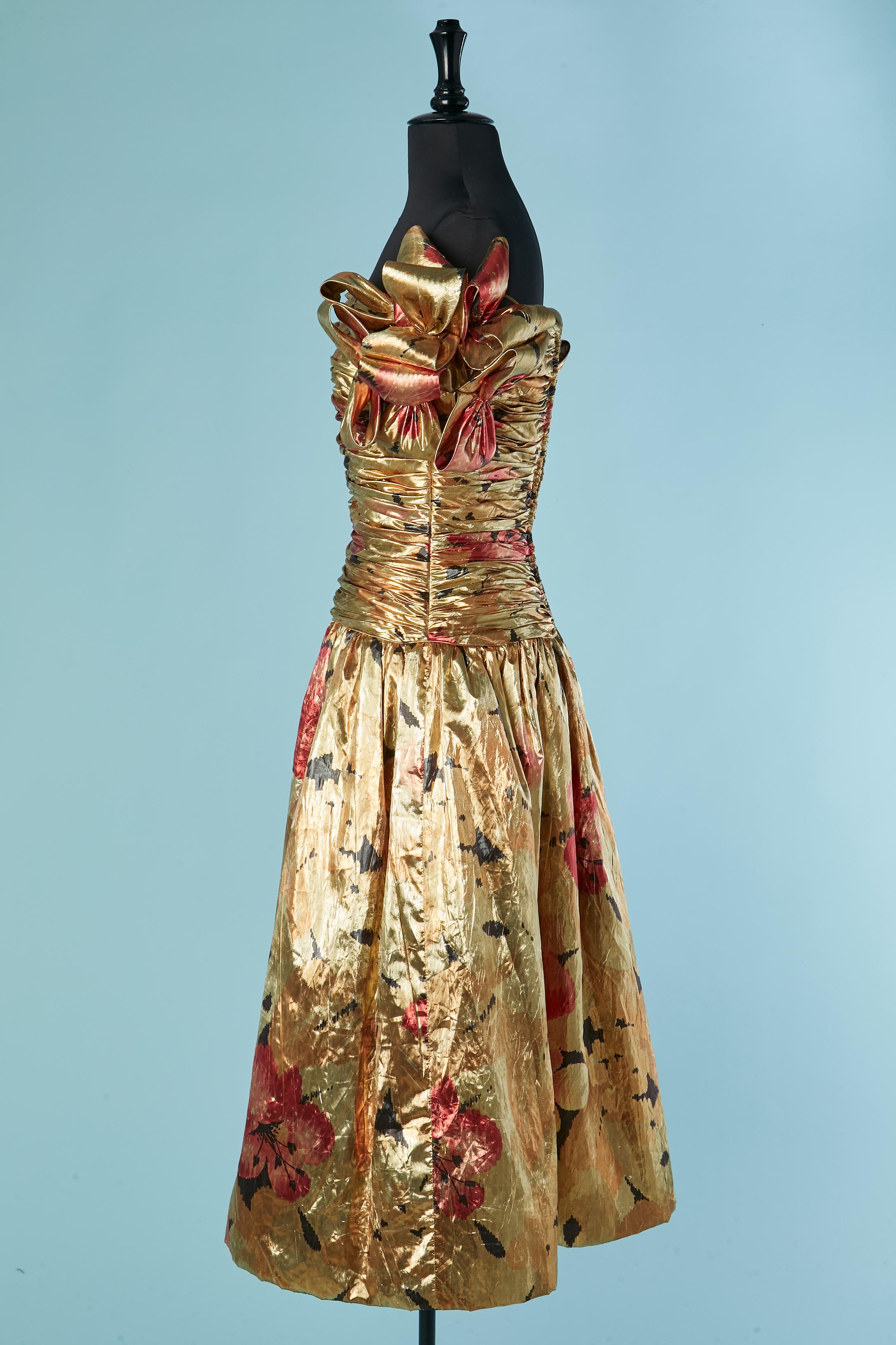 Donna Abito da sera drappeggiato in lamé stampato oro MICHAELA NOVARESE per Bergdorf Goodman in vendita