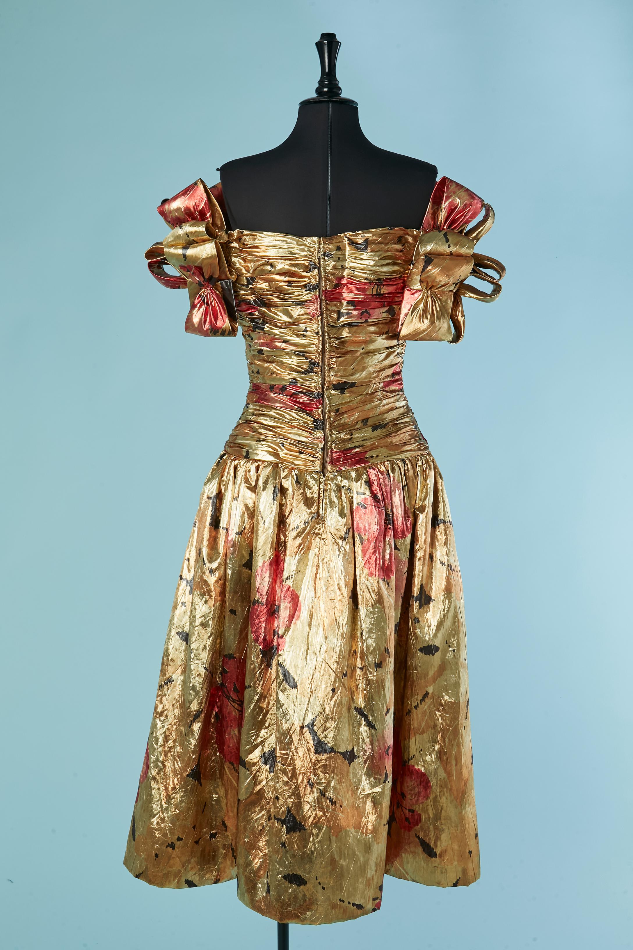 Abito da sera drappeggiato in lamé stampato oro MICHAELA NOVARESE per Bergdorf Goodman in vendita 1