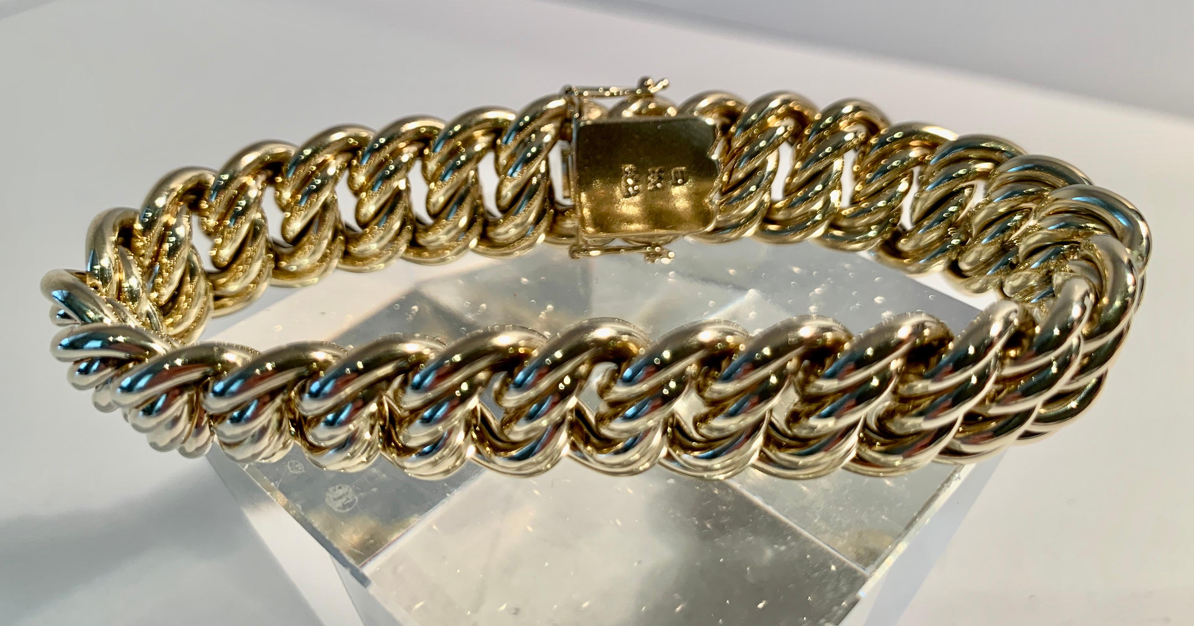 Gold Vierfaches Curb Link Armband (Zeitgenössisch)