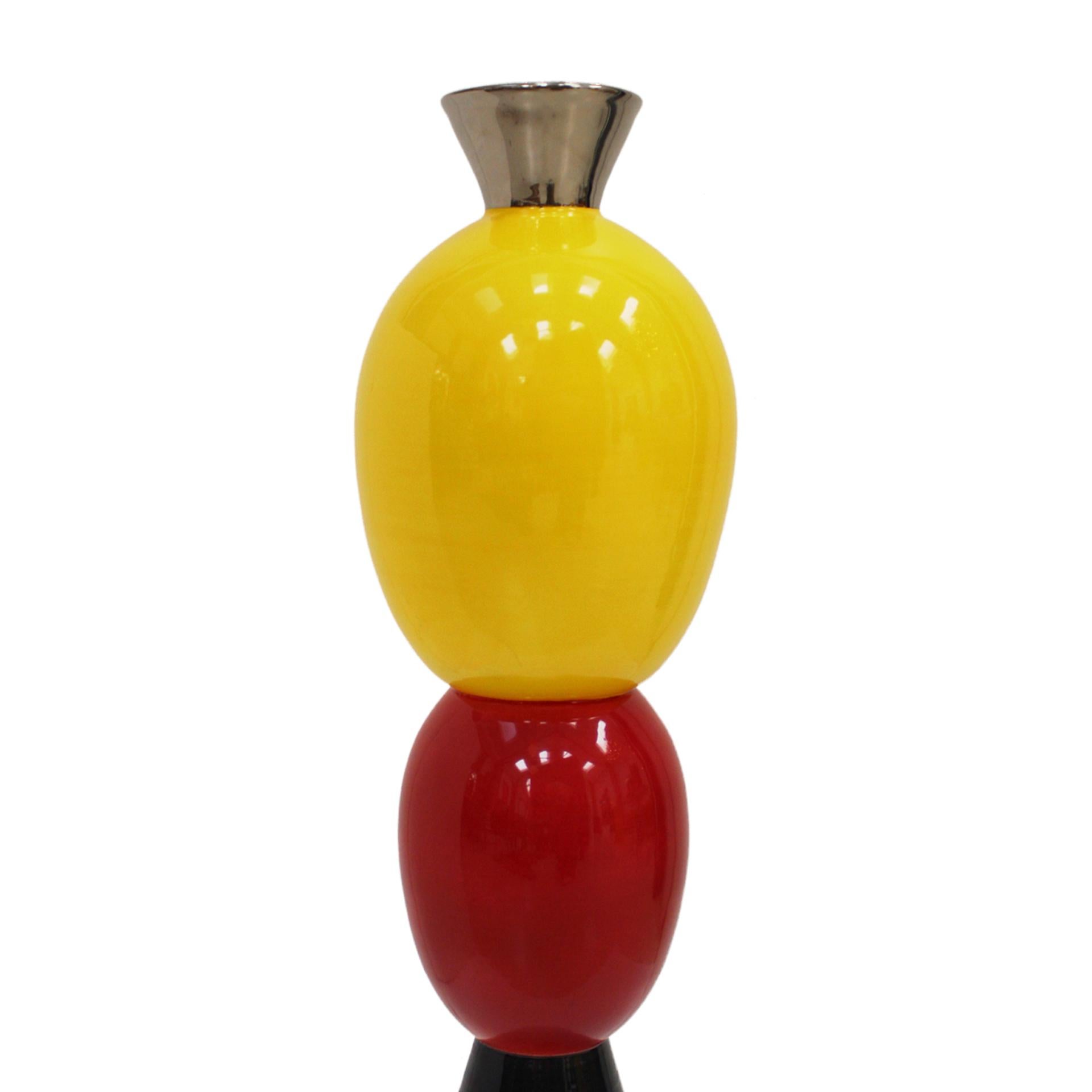 Tótem Plata Rojo Negro Diseñado por Alessandro Mendini. Italia Italiano en venta