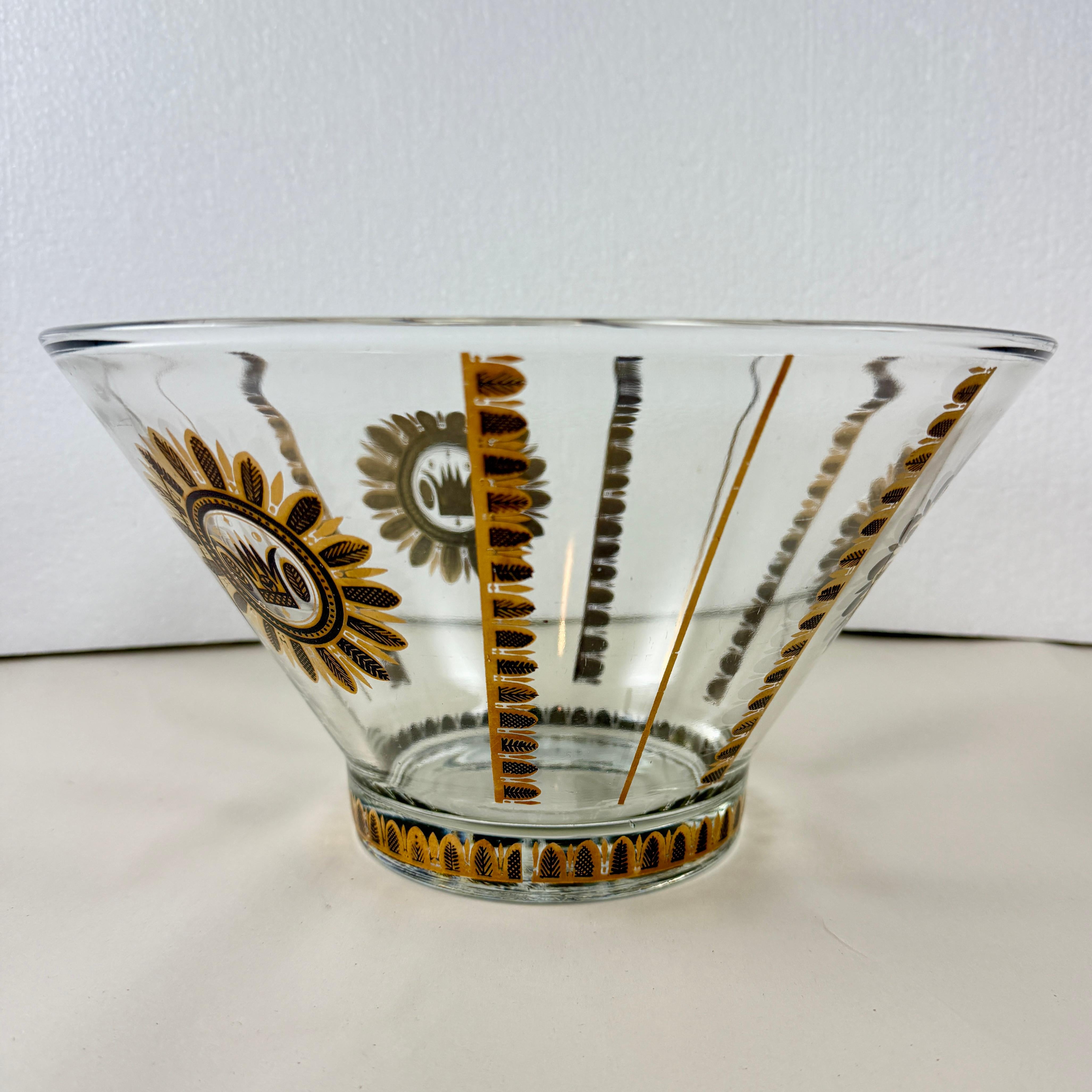 Gold Regalia Pattern Large Serving Bowl, Briard, 1960 For Sale 4