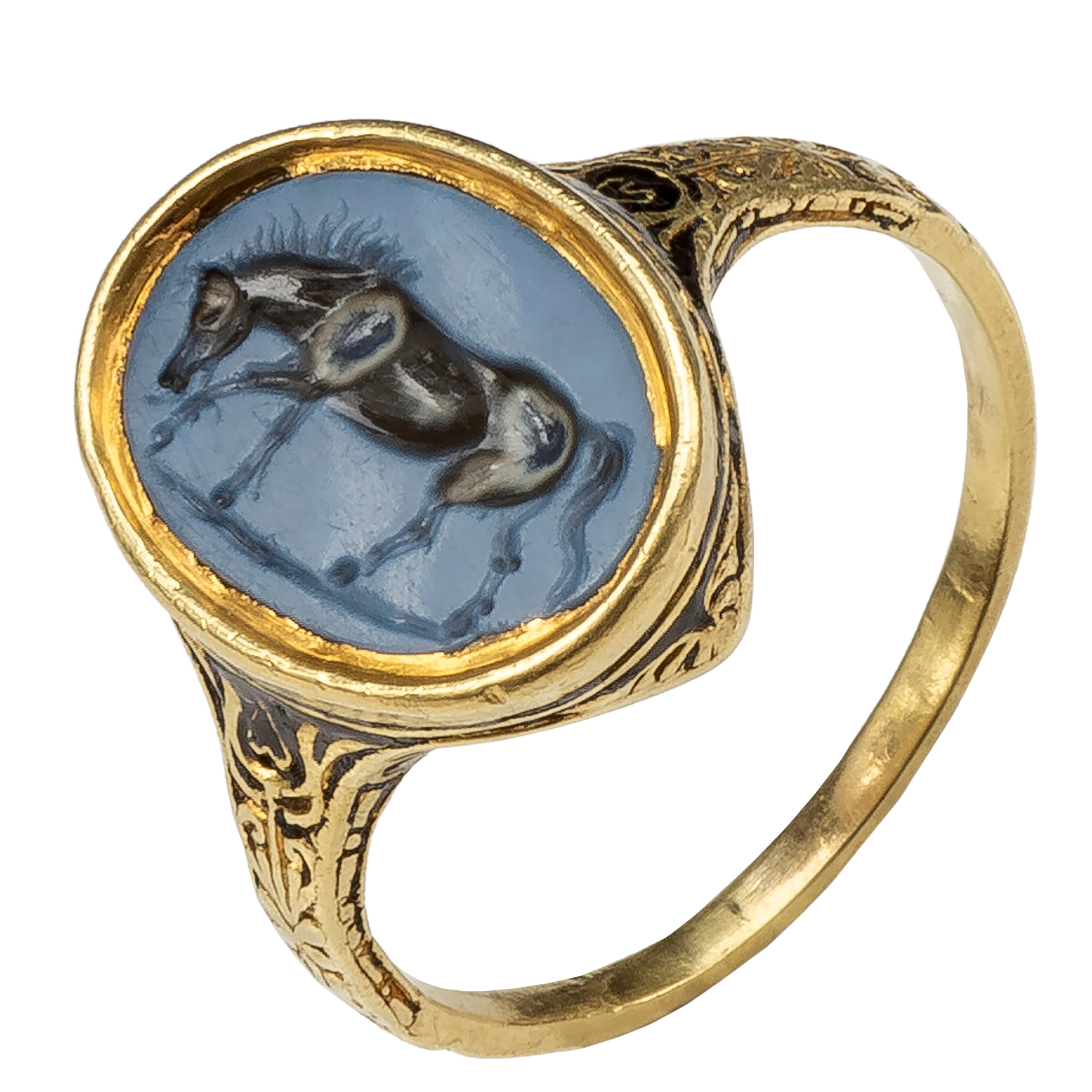 Uncut Gold Renaissance Ring with Roman Agate Intaglio Depicting a Horse For Sale