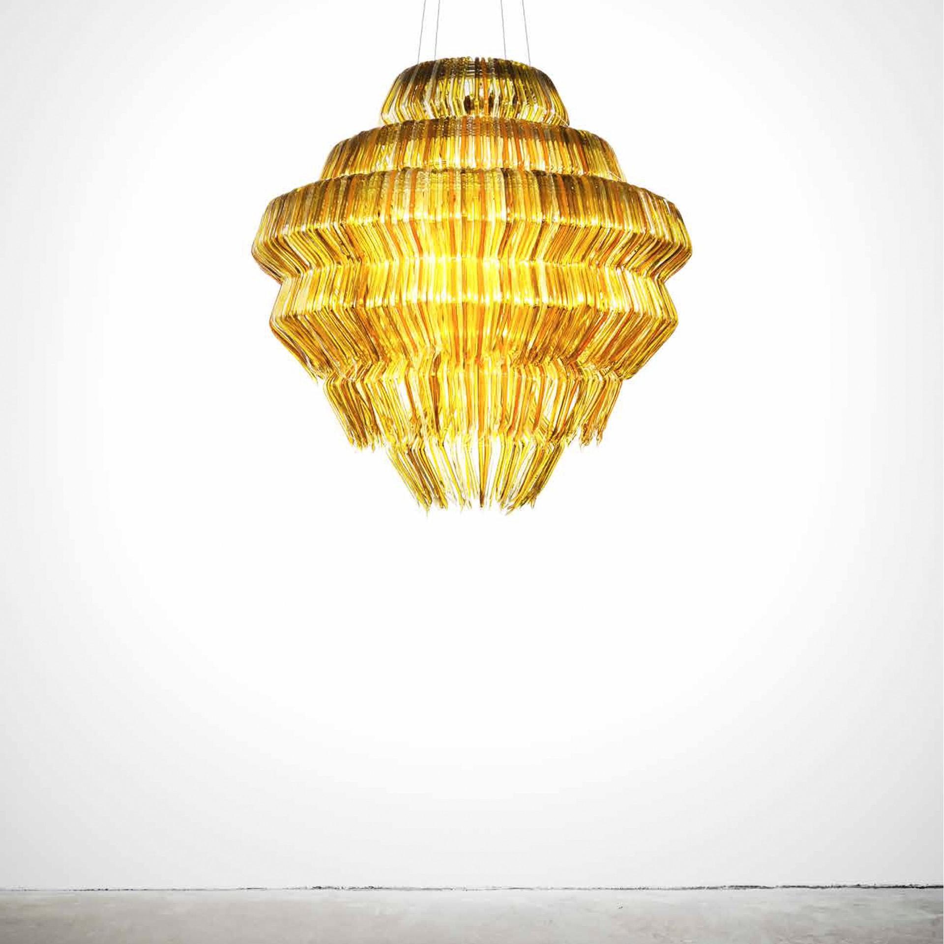 Lampadario in resina dorata Mod Brillie G di Jacopo Foggini In condizioni Nuovo in vendita a Madrid, ES