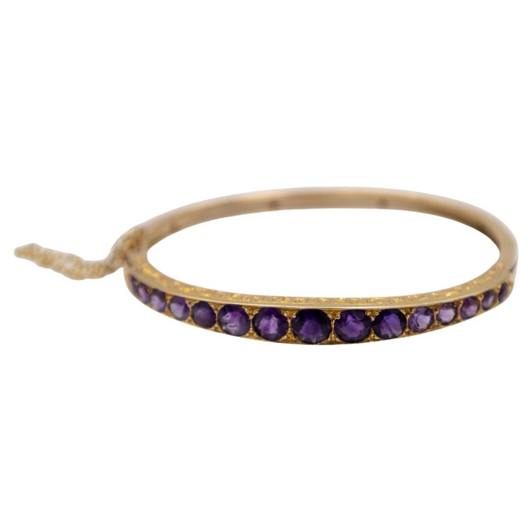 Gold rigid bracelet with amethysts, Great Britain first half of the 20th century For Sale