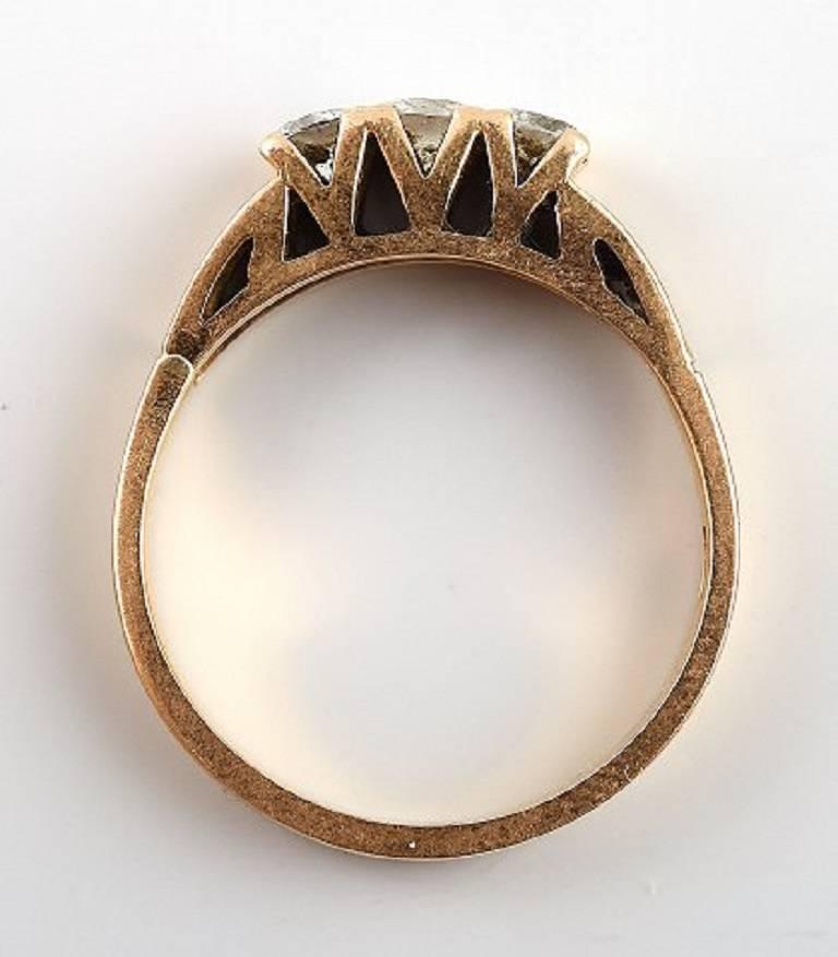 Goldring 14k. with small stones. Art deco 30/40s.
17 mm. Size: 6.5-7 US
Marked
In good condition.