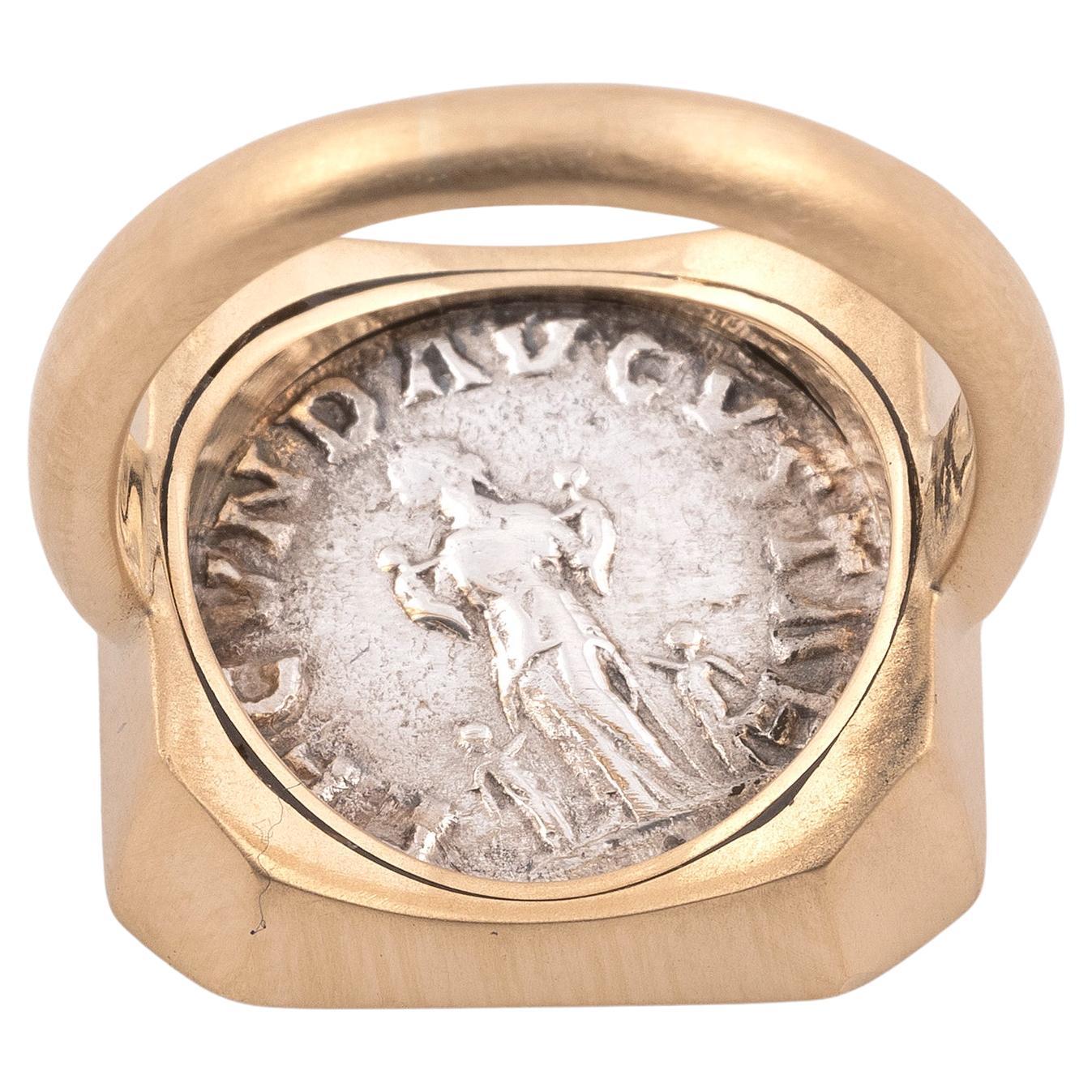 Classical Roman Gold Ring Featuring Roman Silver Denarius of Empress Faustina 161 AD -180 AD For Sale