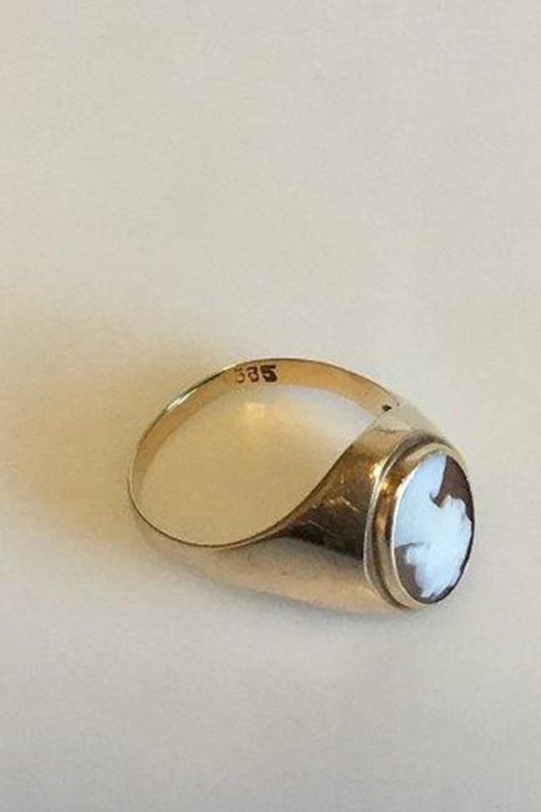 Gold Ring in 14 K with Camée In Good Condition For Sale In Copenhagen, DK