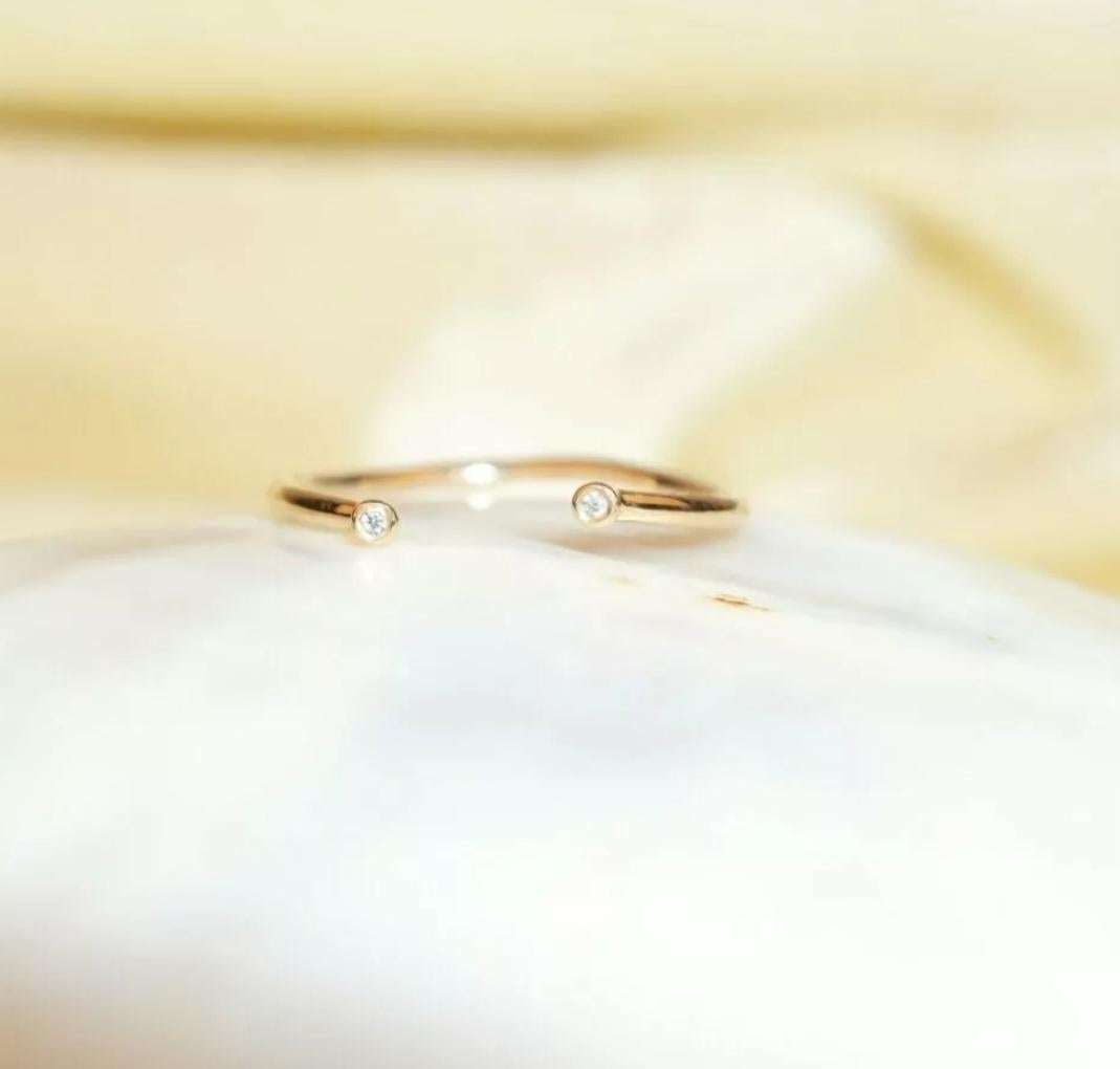 Anello d'oro aperto A. Stone bianco 14 carati Fascia di diamanti di fidanzamento Donna Fascia di anelli sottili in vendita 5