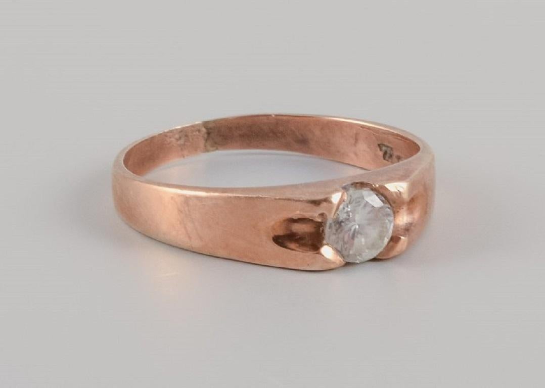 Gold ring, Scandinavian goldsmith, 1920s/30s
Marked with the goldsmith's initials.
Measured at 14 carats.
In good condition
Ring size 17 mm.
U.S. size 6.50

Our professional goldsmith, trained at Georg Jensen, can change the size of the ring in most