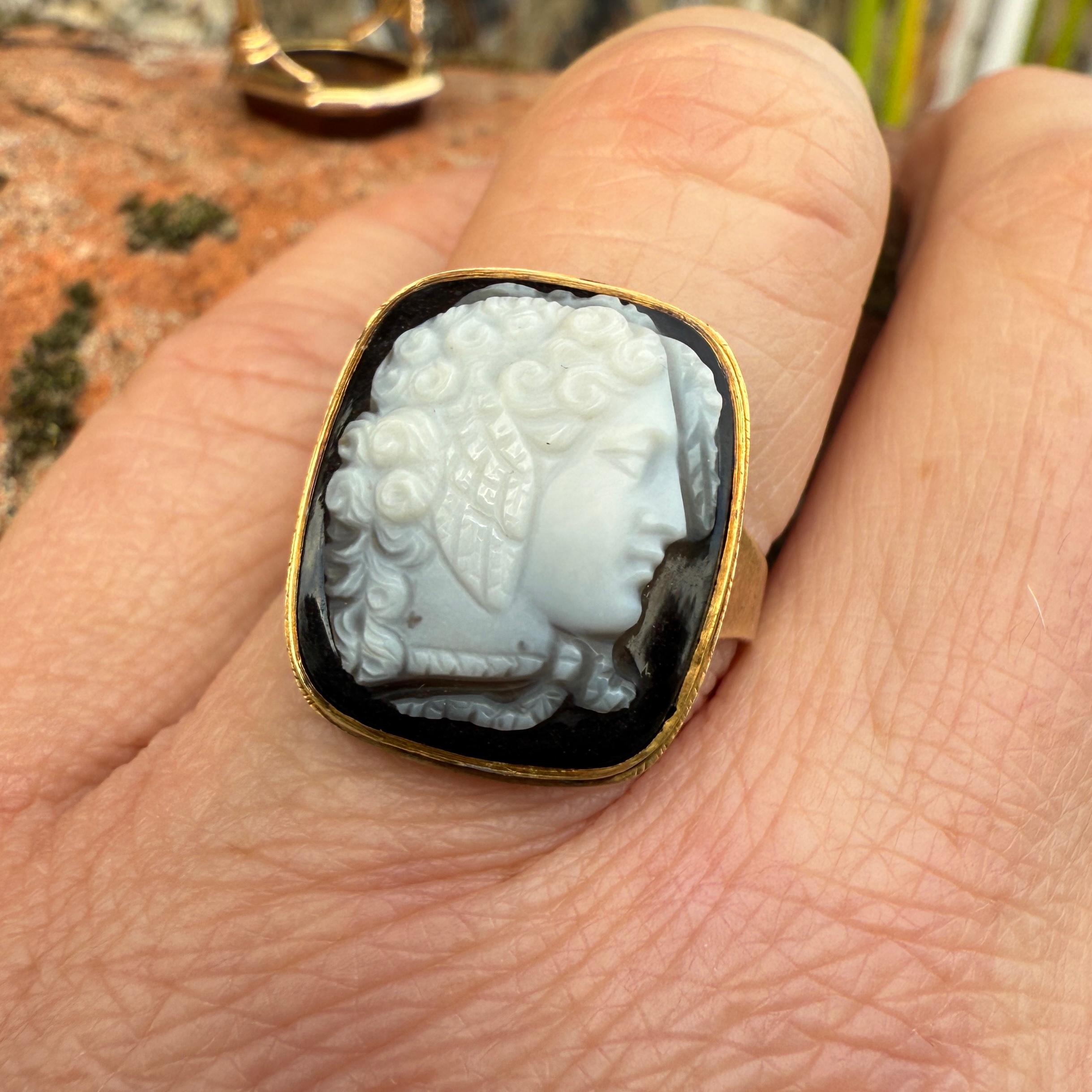 Gold Ring Set with a 19th Century Sardonyx Cameo of Medusa. 7