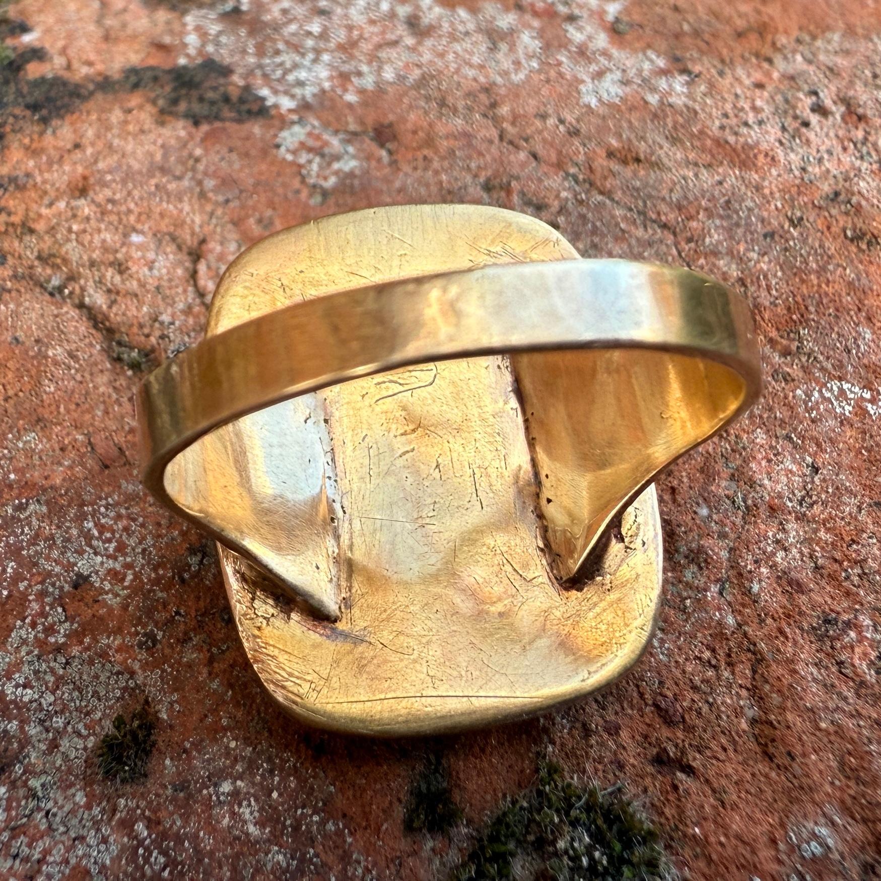 Gold Ring Set with a 19th Century Sardonyx Cameo of Medusa. 5