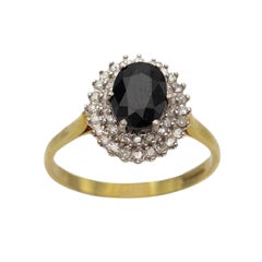 Gold ring with 2.00ct sapphire and diamonds, England, Birmingham, 1940s