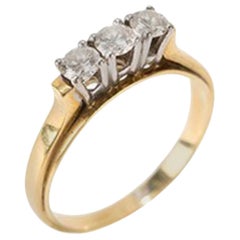Vintage Gold Ring with 3 Brilliants, 14 Carat Gold and Platinum, 1930s