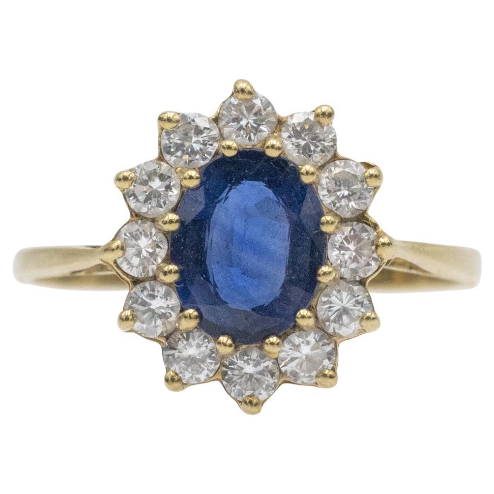 Bague en or avec un saphir naturel de 1,10 ct et des diamants
