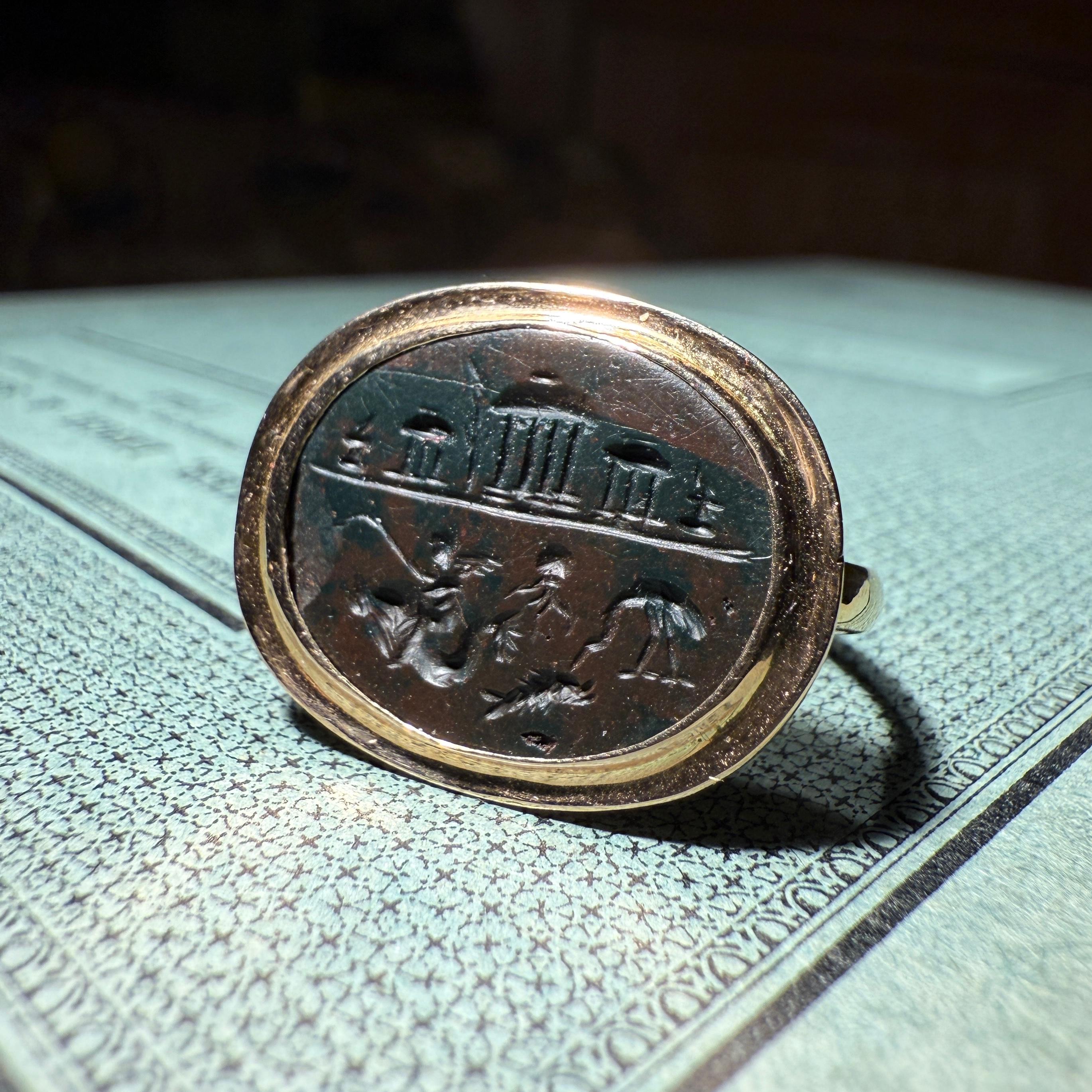 Gold Ring with a Roman Magical Jasper Intaglio. Roman, 1st–2nd century AD. in vendita 5