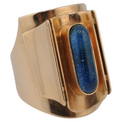 Gold Ring with Center stone in Timeless Design 14k