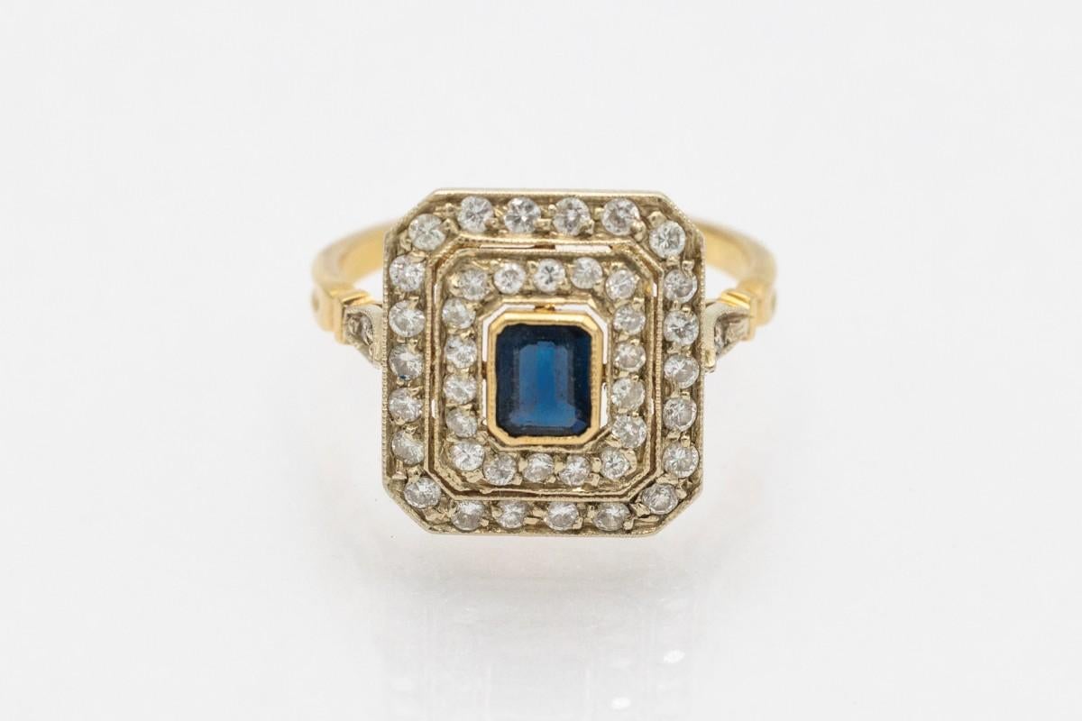 Gold ring with diamonds and sapphire, France, mid XX century 1