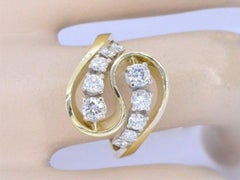14K Gold Contemporary Ring with 10 Diamonds, 0.60 Carat, VVS Clarity