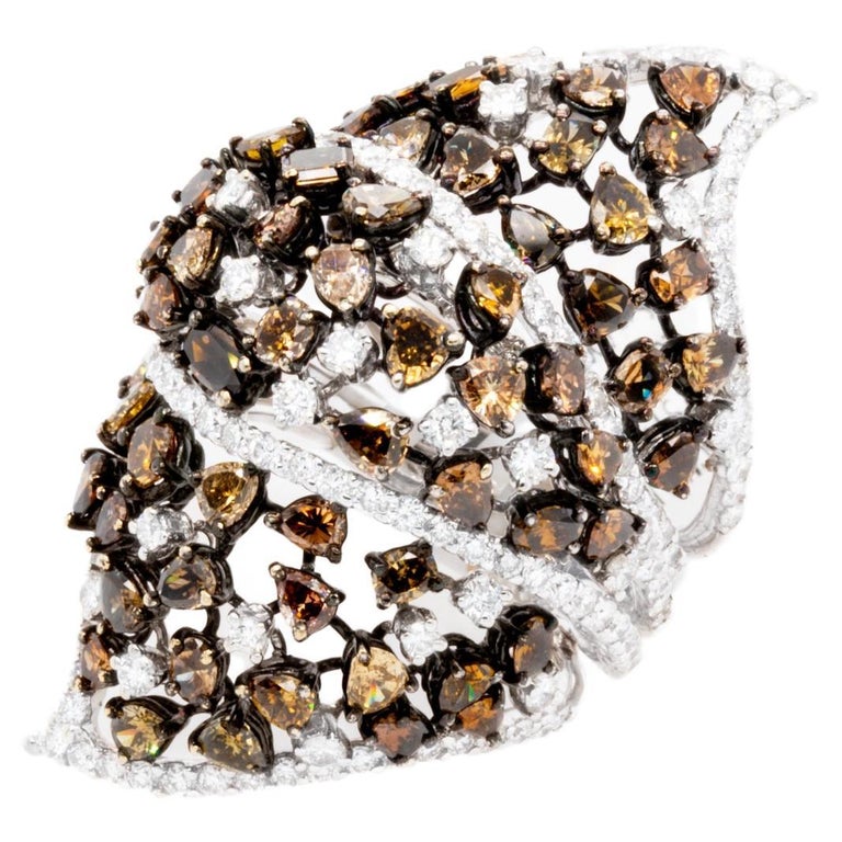 Unique Color Diamond Rings Gold Ring with Fancy Colored Diamonds For Sale at 1stDibs
