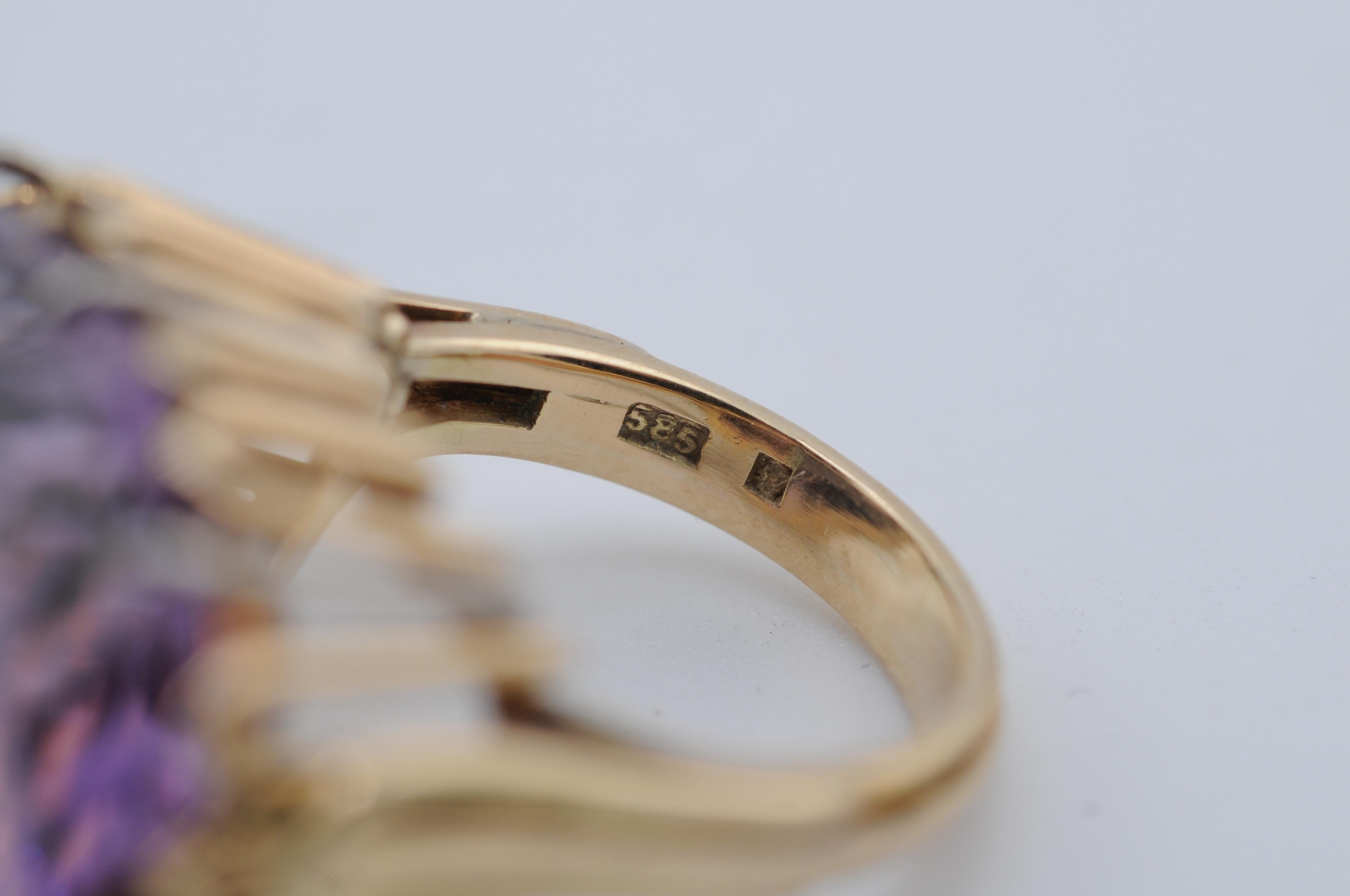 Taille cœur Bague en or avec améthyste brésilienne taillée en cœur, environ 20ct en vente