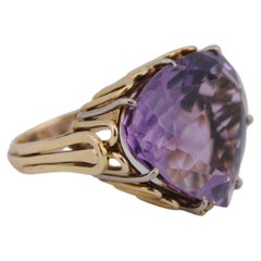 Gold Ring with Heart-Cut Brazilian Amethyst, approx. 20ct