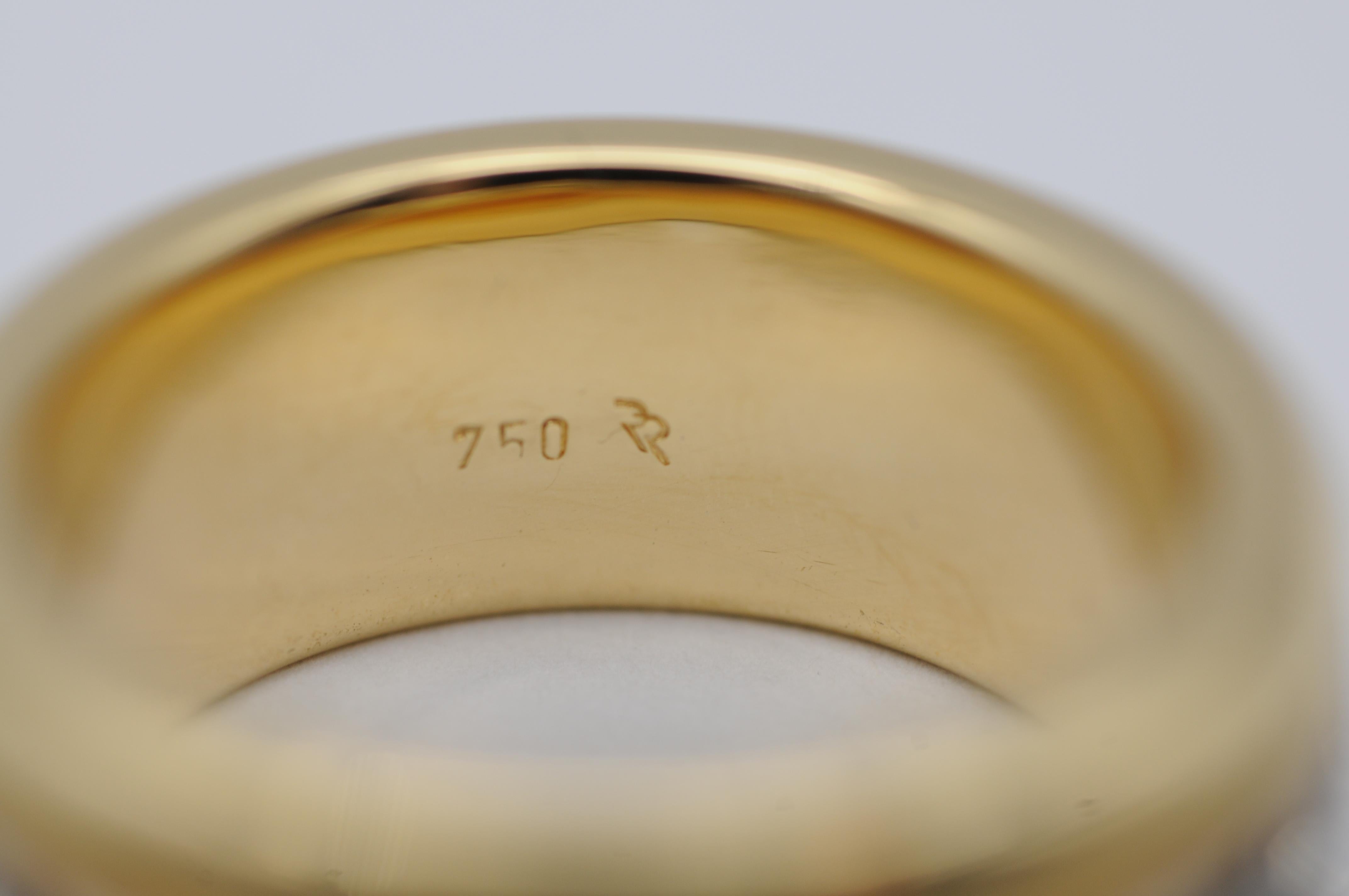 Gold Ring with Rotatable White Gold Band and Black & White Diamonds For Sale 2