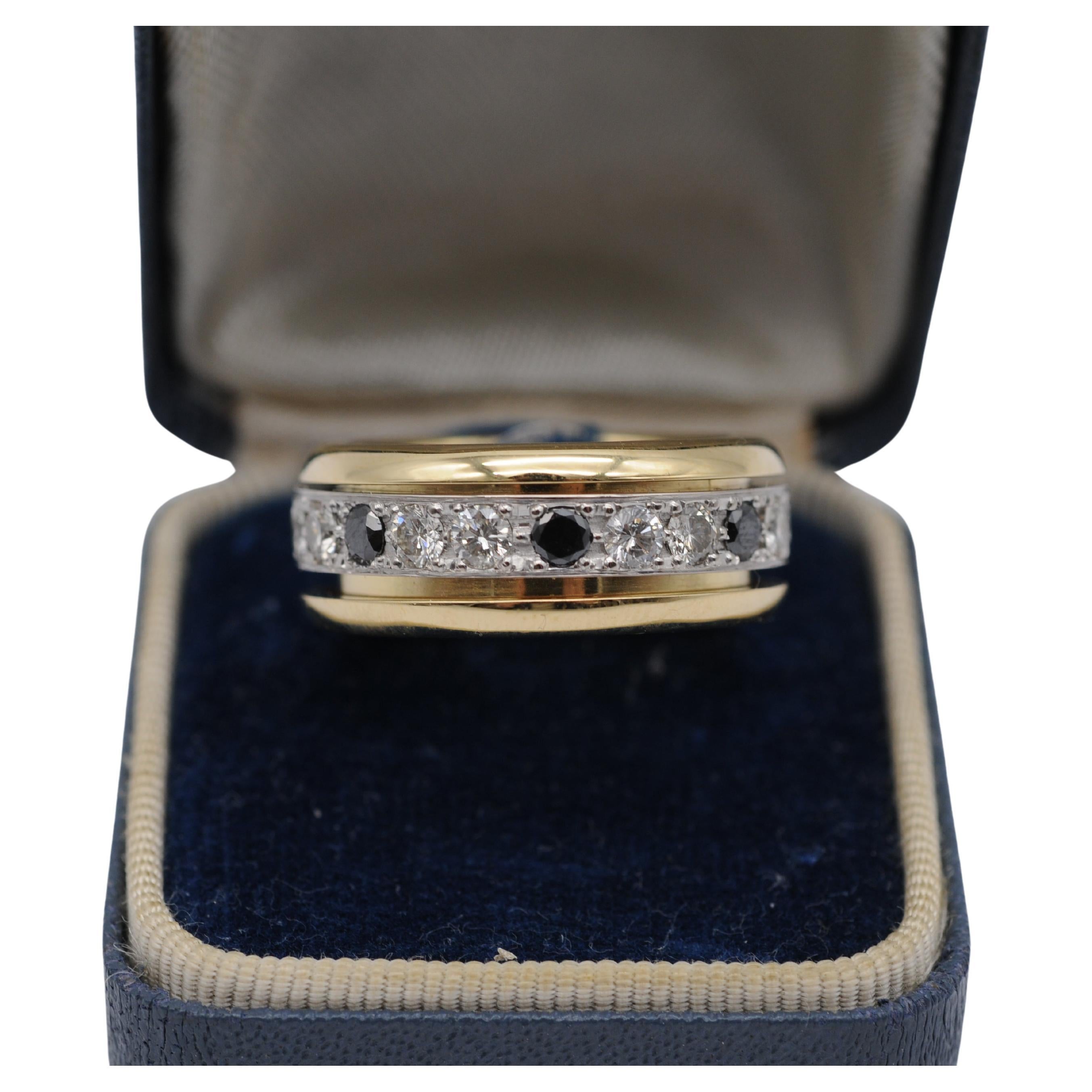 Gold Ring with Rotatable White Gold Band and Black & White Diamonds