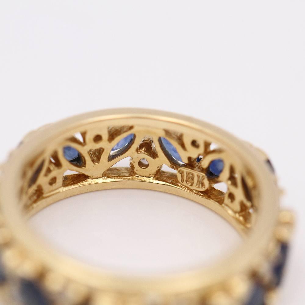 Gold Ring with Sapphires and Diamonds In New Condition For Sale In BARCELONA, ES