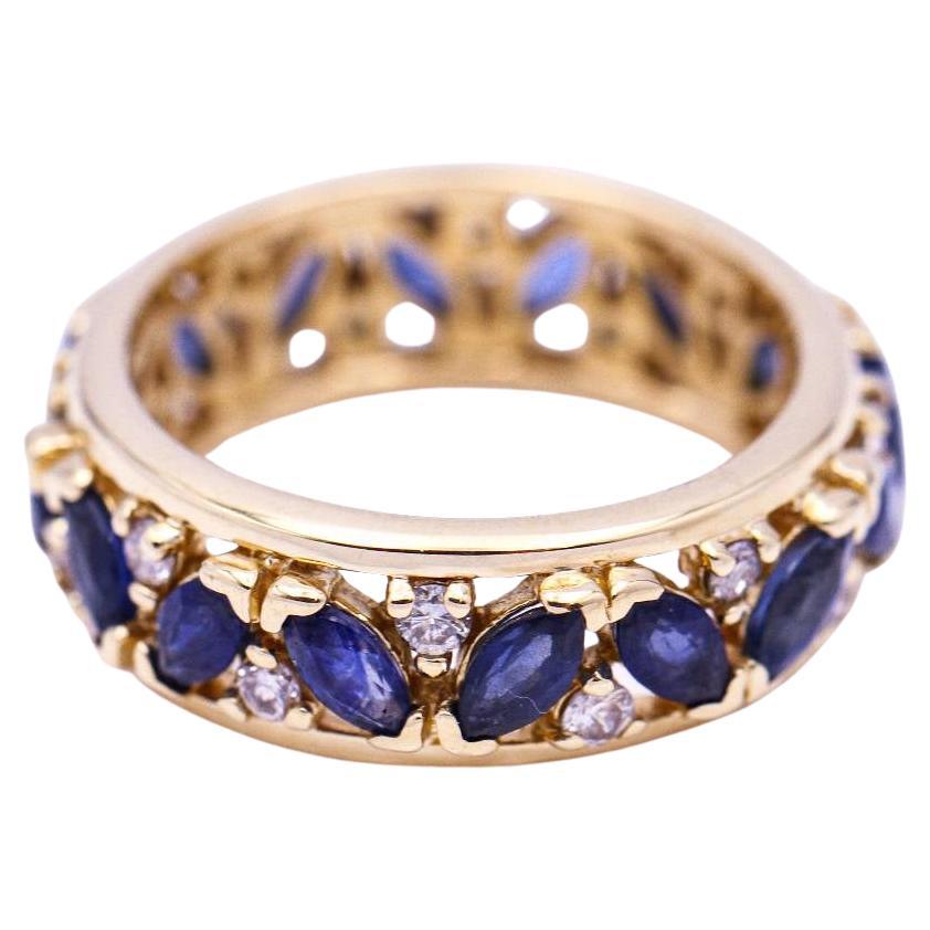 Gold Ring with Sapphires and Diamonds