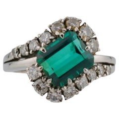 Goldring aus Gold mit Turmalin und Diamanten 18K