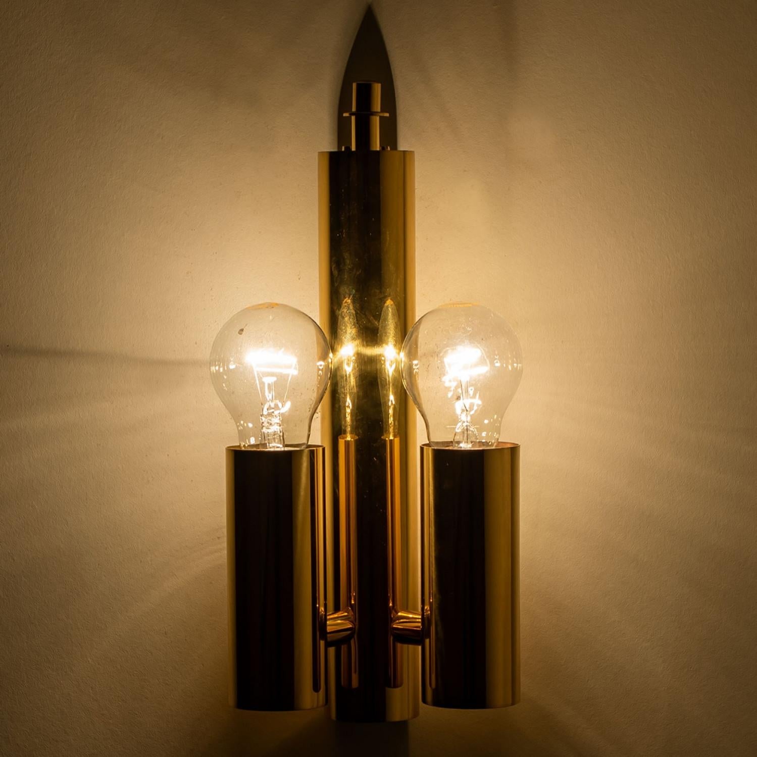 Gold Rod Glass and Brass Wall Sconce in Style of Sciolari, 1960 For Sale 1