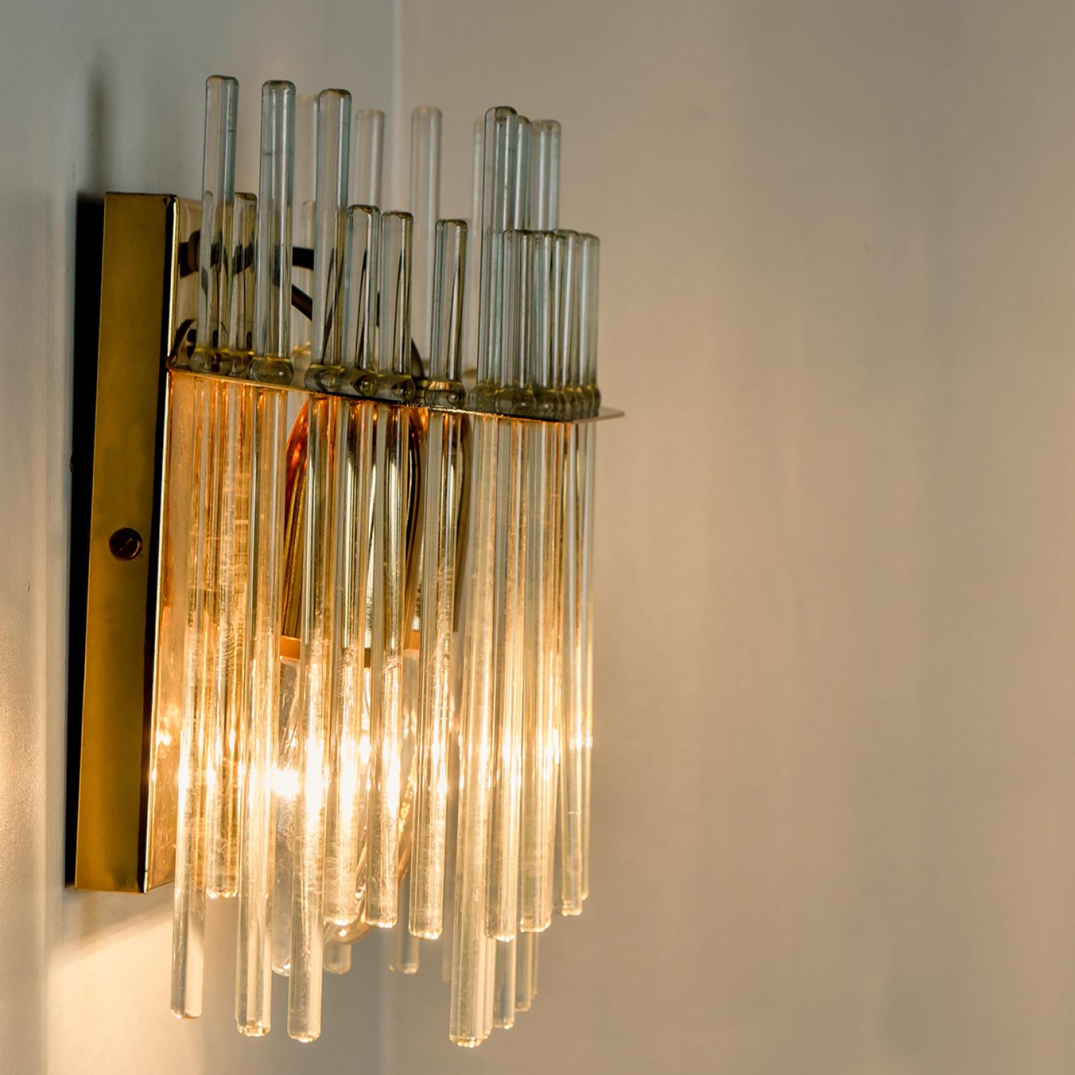 Italian Gold Rod Glass and Clear Brass Wall Sconce, Sciolari, 1960 For Sale