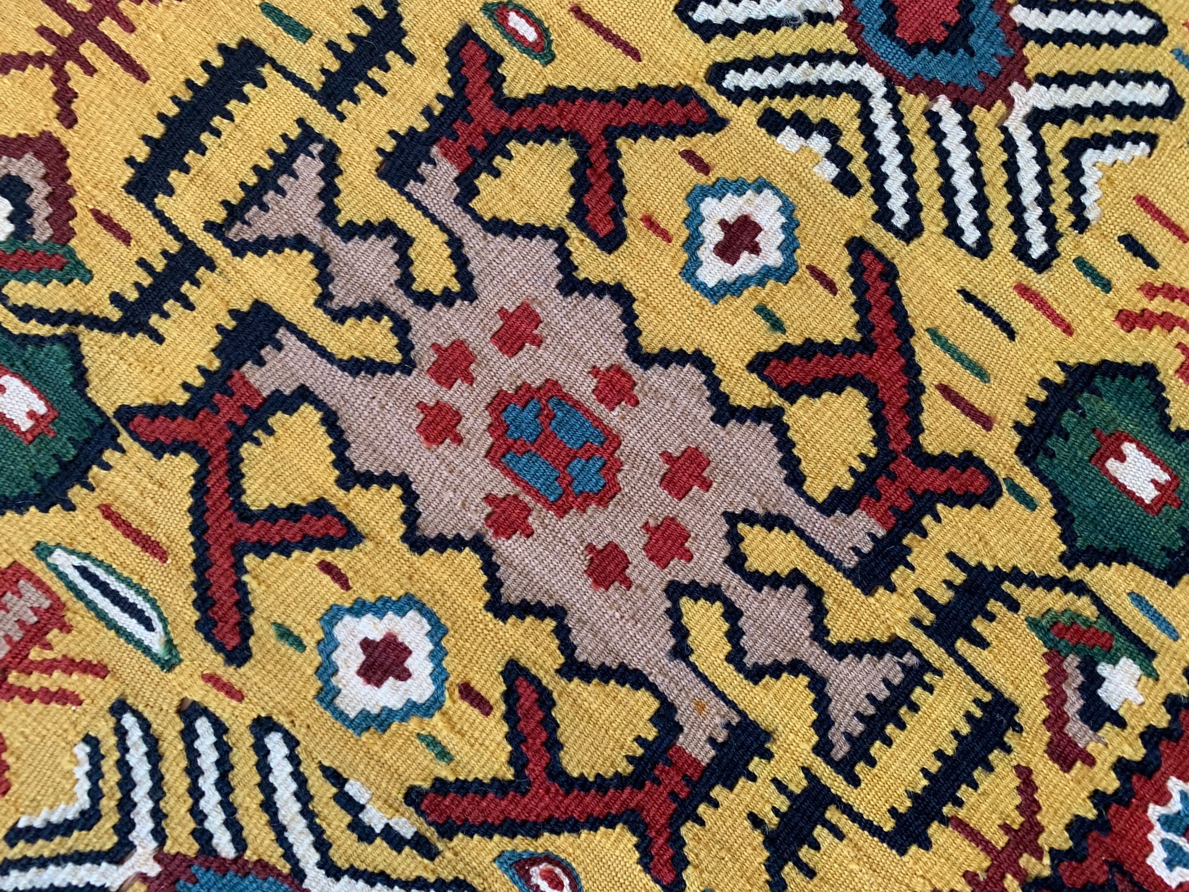 Laine Tapis doré kurde Kilim tissé à la main Tapis d'Orient en laine et soie en vente