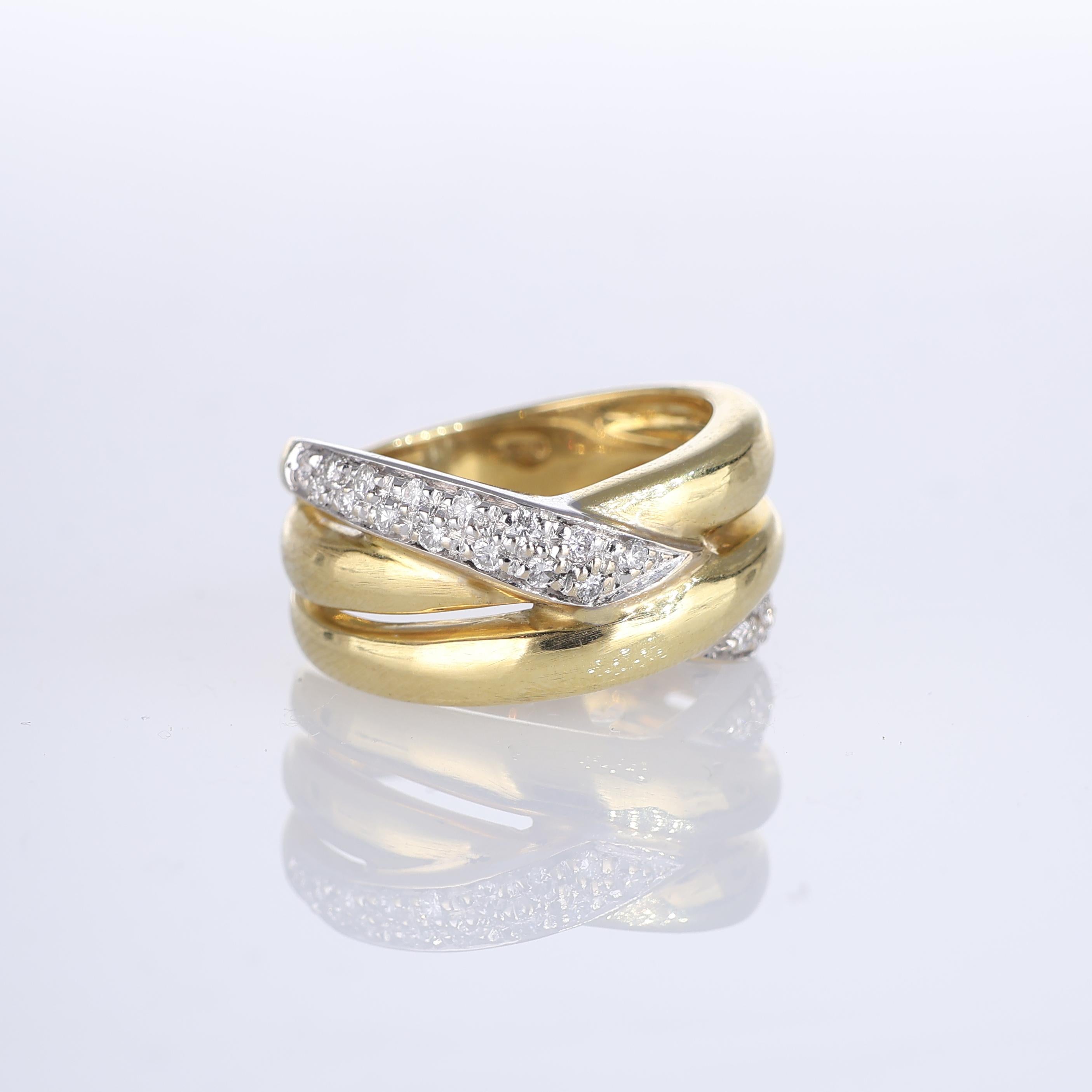 IMPORTANT NOTE:
✔ No additional costs will be added to this order.
✔ Shipping and customs duties are fully covered by us.
--------------------
An elegant and sophisticated ring crafted in 18K yellow gold with a satin finish. The design features